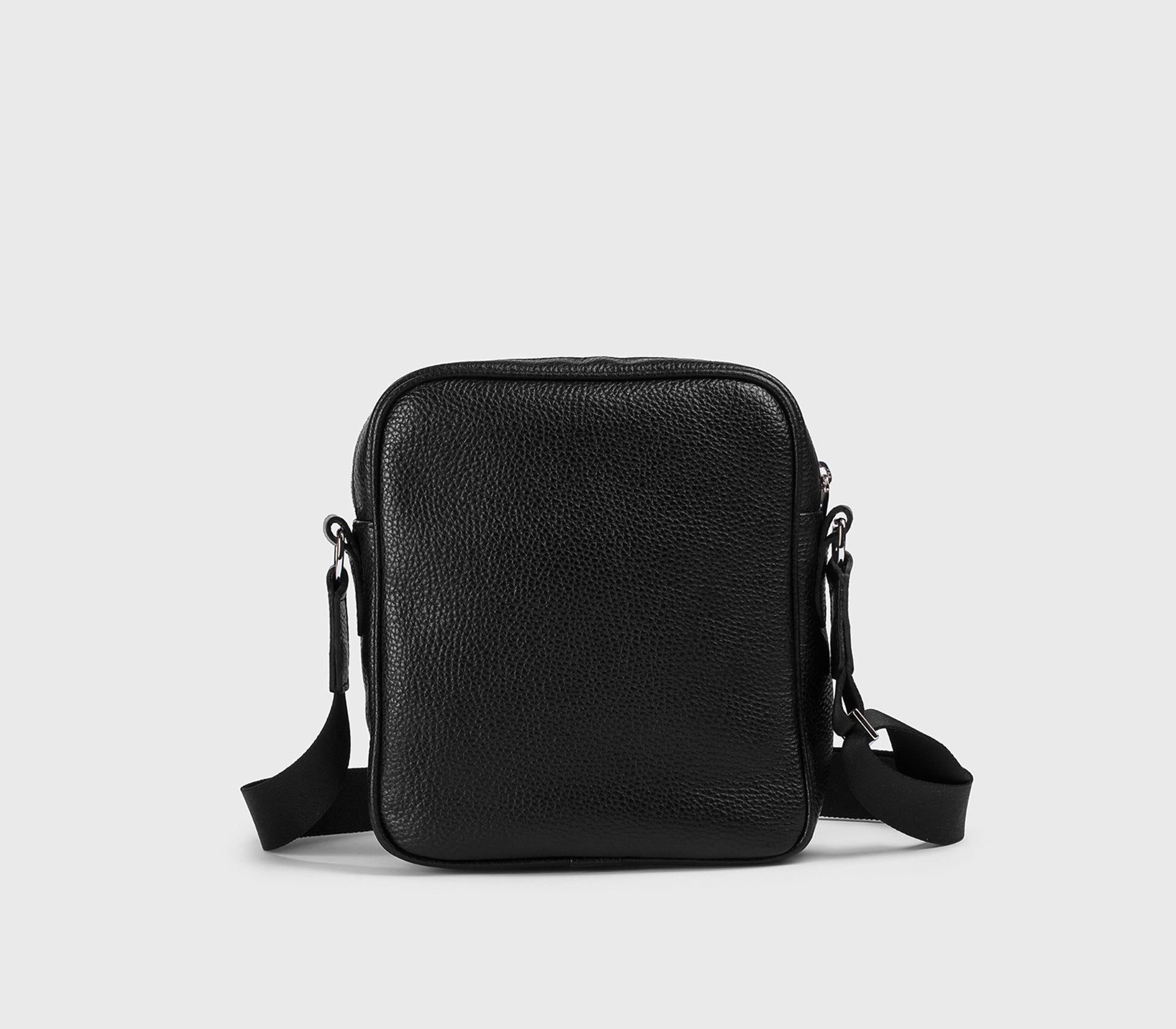 Borsa a tracolla in pelle bottalata nera