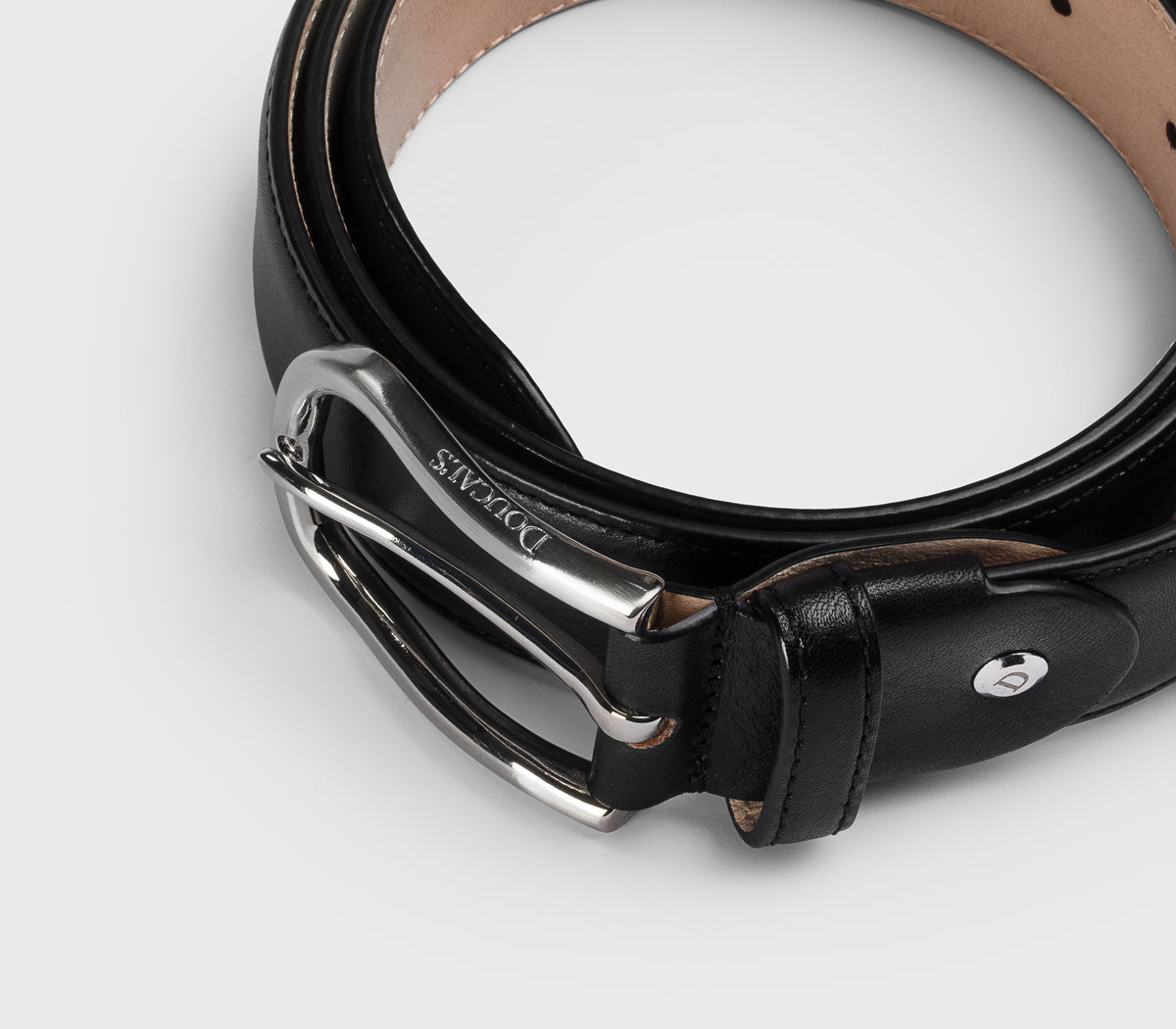 Adjustable black leather belt