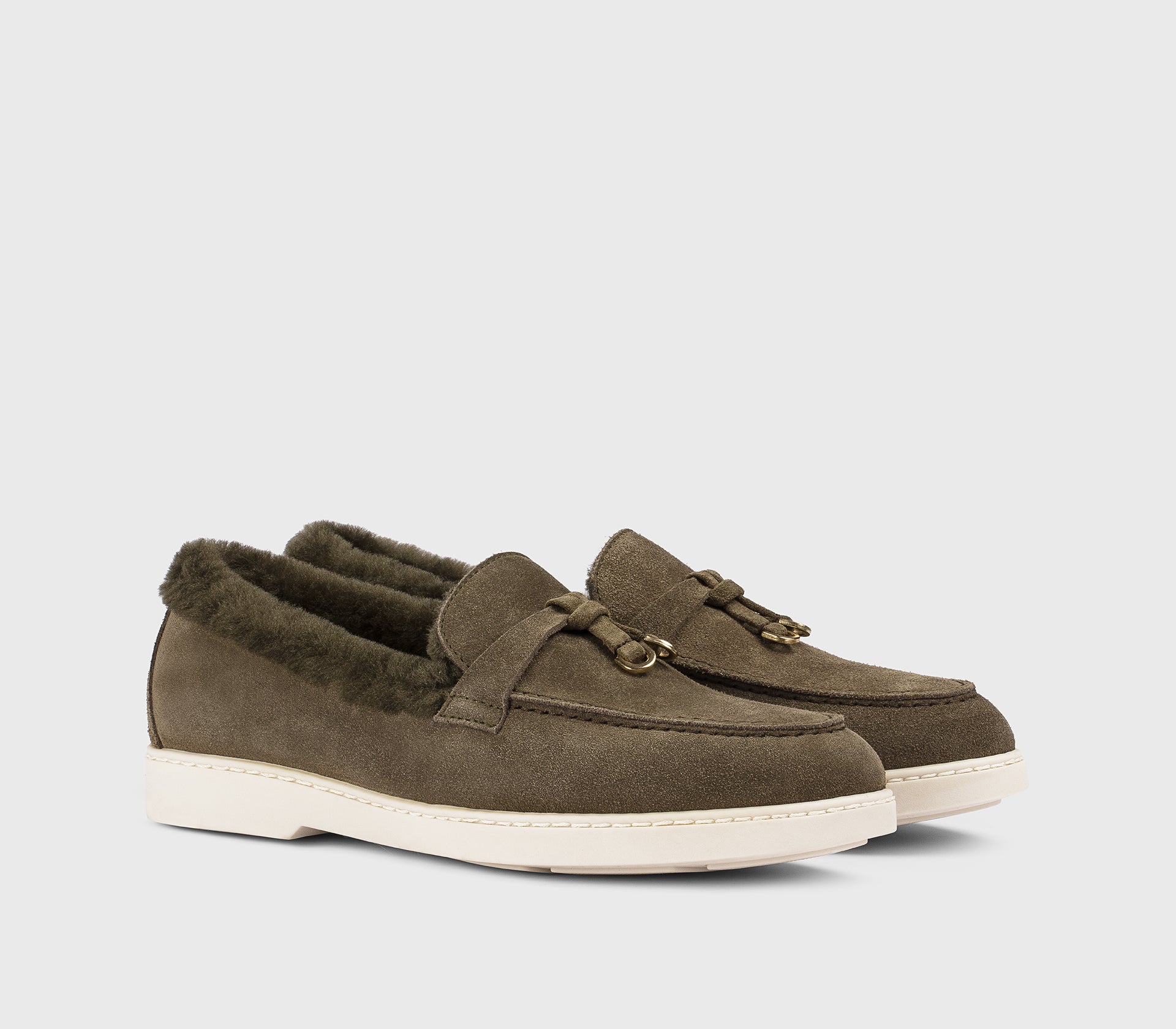 “Oregano” green suede and sheepskin loafer
