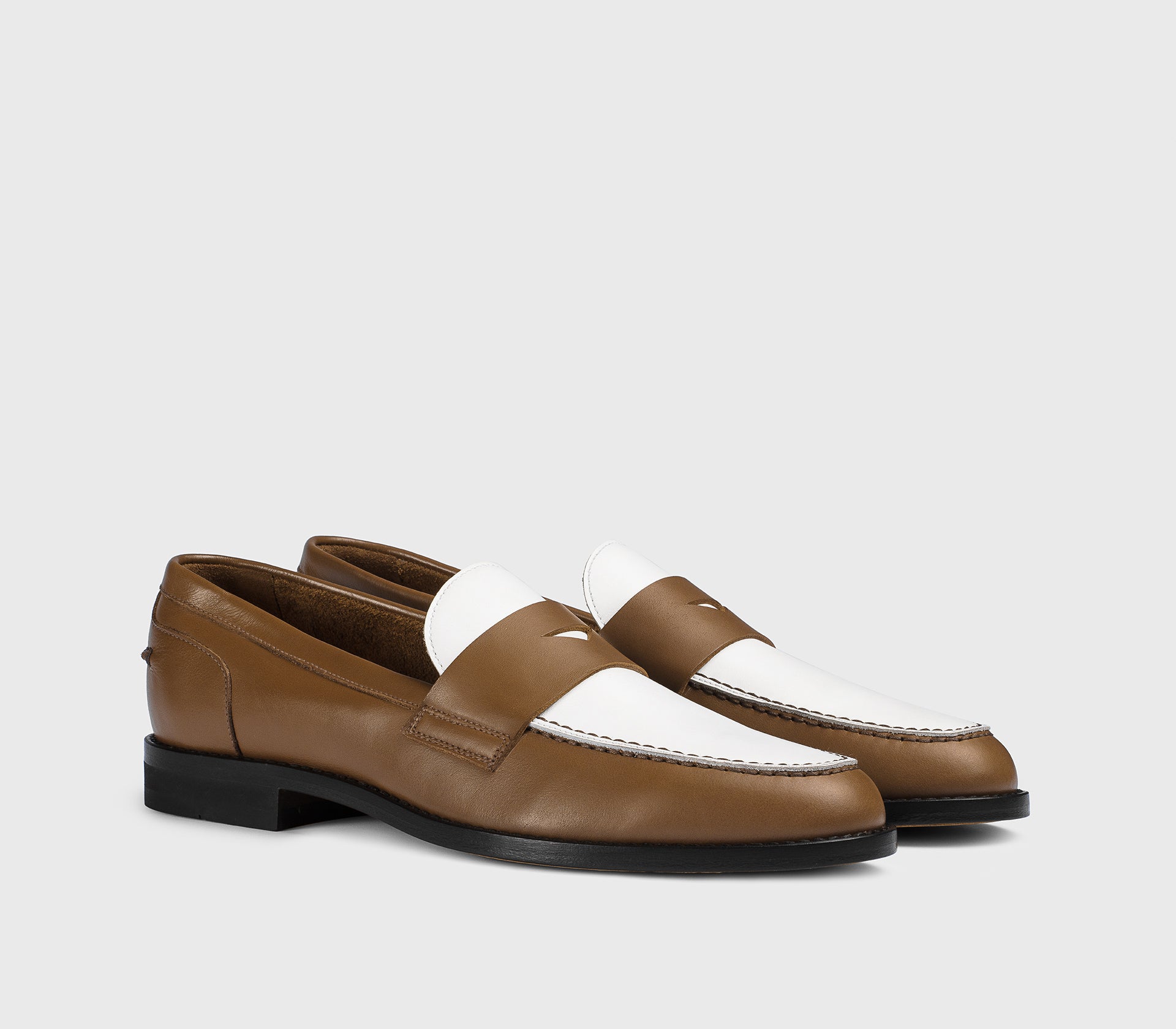 DD8796ALAIPY708TC49 - Mocassino in pelle bicolore marrone e bianco