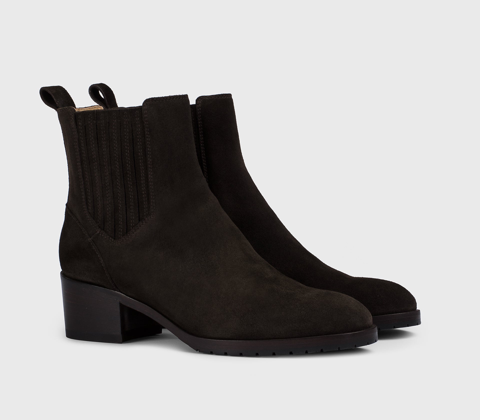 Mahogany-coloured suede ankle boot