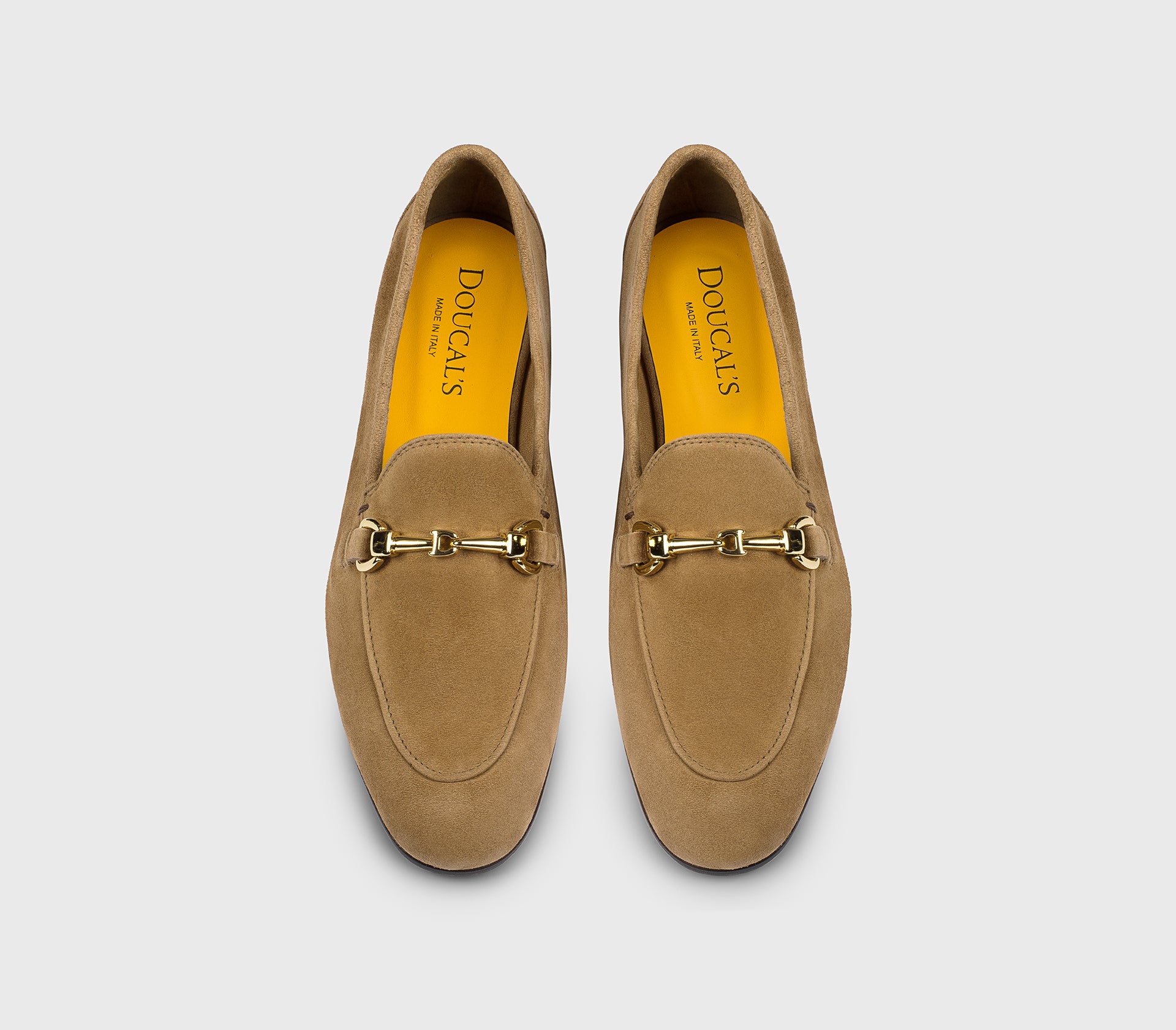 Мокасины с металлическим аксессуаром, из замши «teddy», бежевые