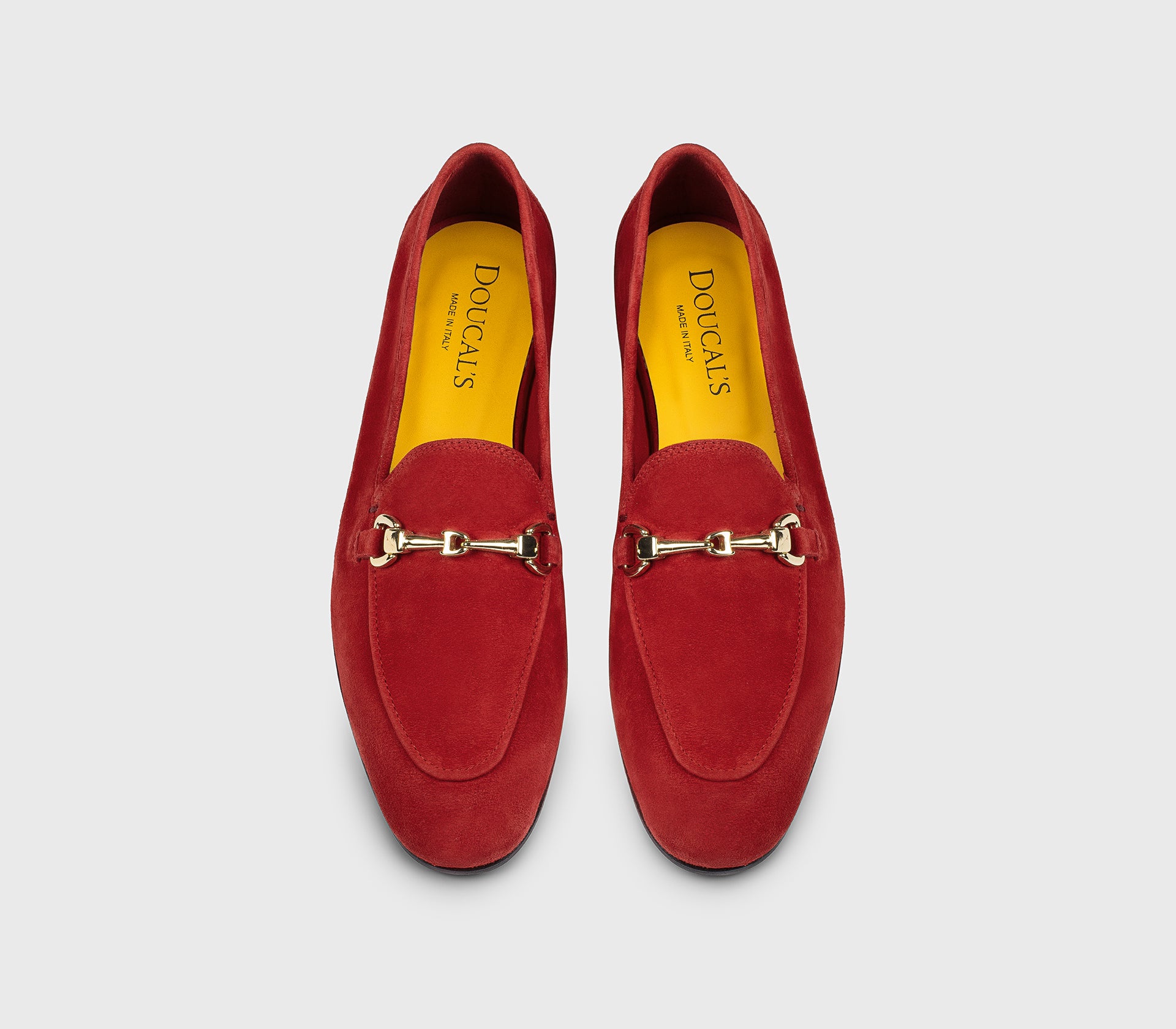 Мокасины с металлическим аксессуаром, из замши, красные