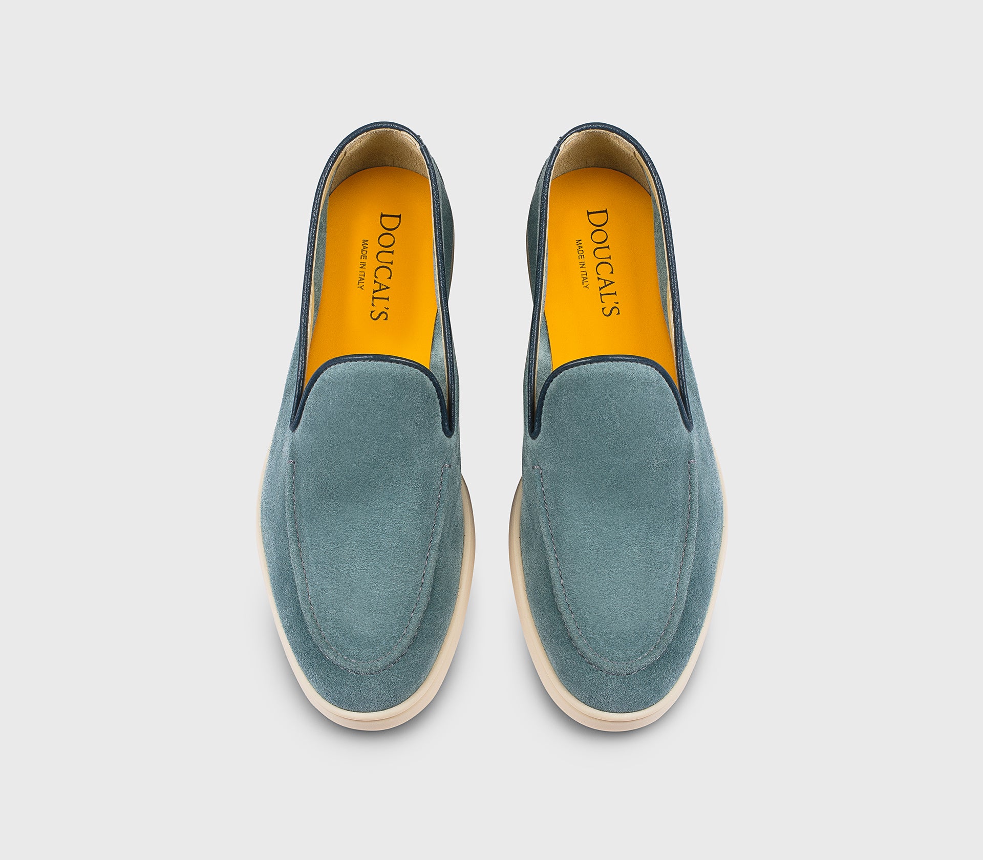 Mokassin aus Veloursleder im Blauton „Horizont“
