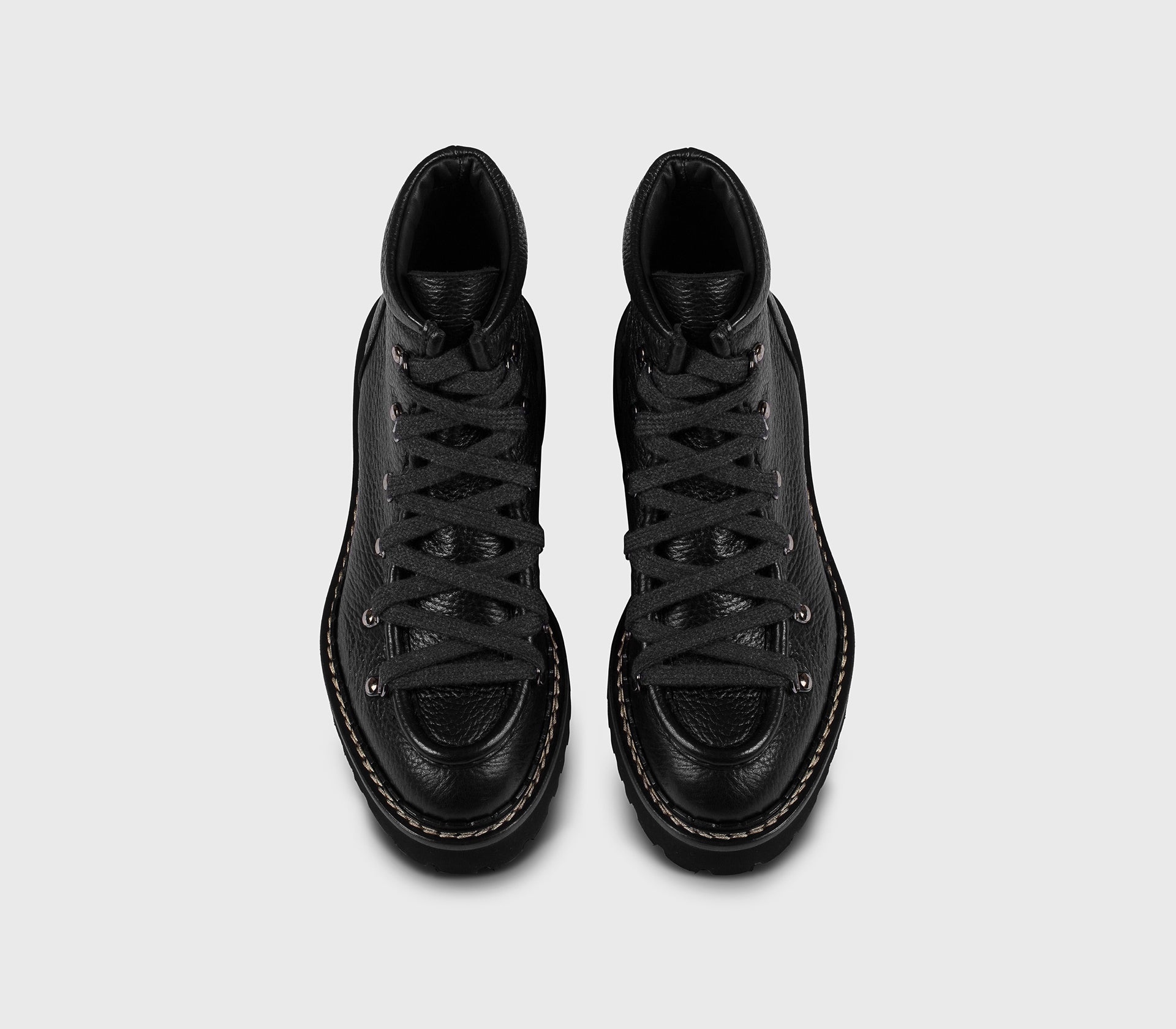 Bottine à lacets en cuir de daim noir