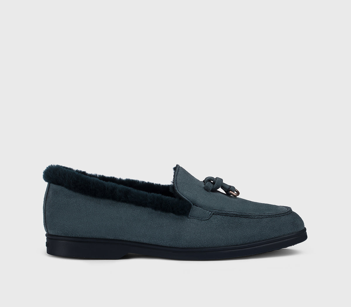 DD8920JOANUM252BB38 - Mocassino in suede con dettaglio pelliccia blu