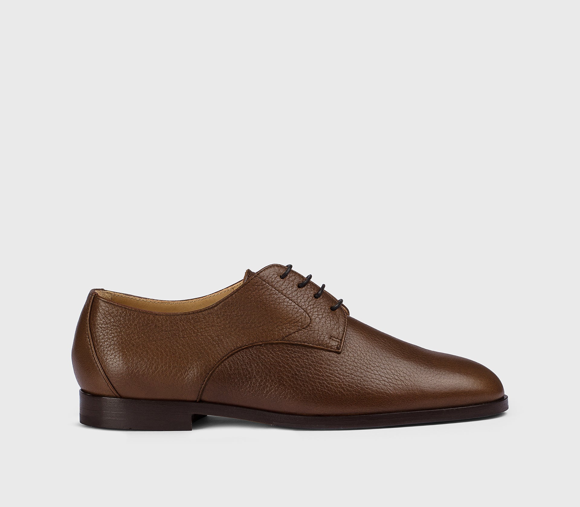 Brauner Schnürschuh aus Hirschleder