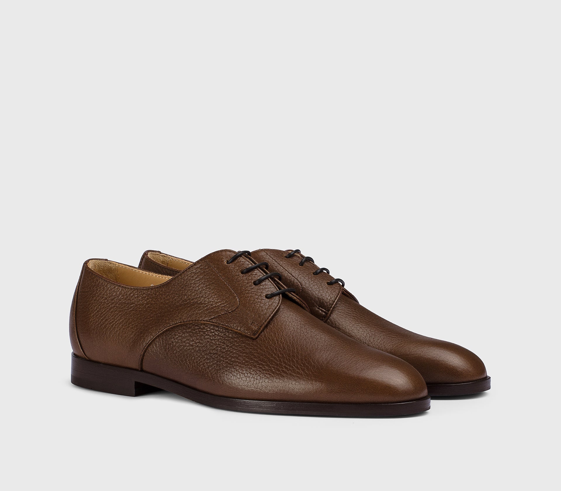 Brauner Schnürschuh aus Hirschleder