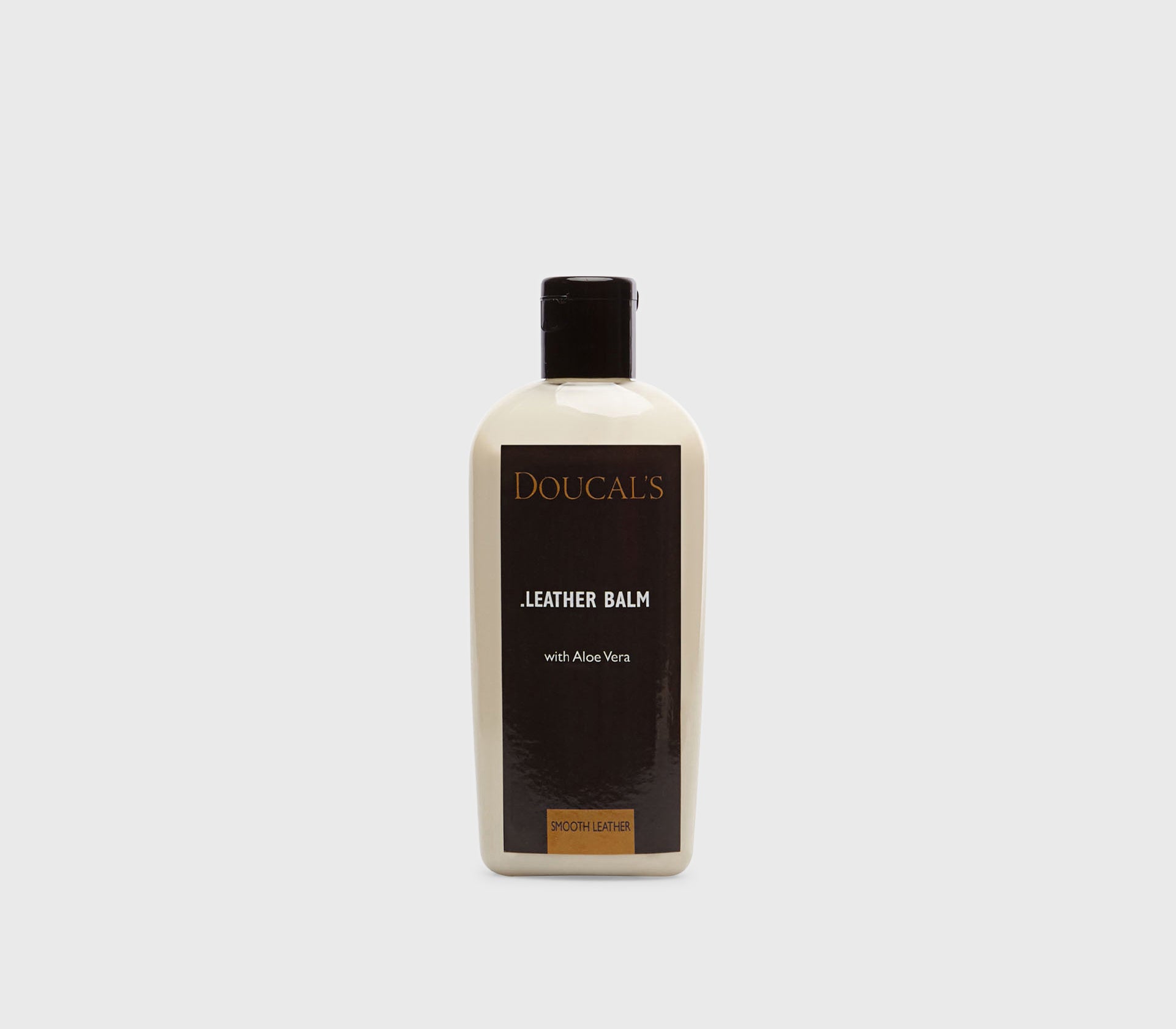 Leather footwear conditioner