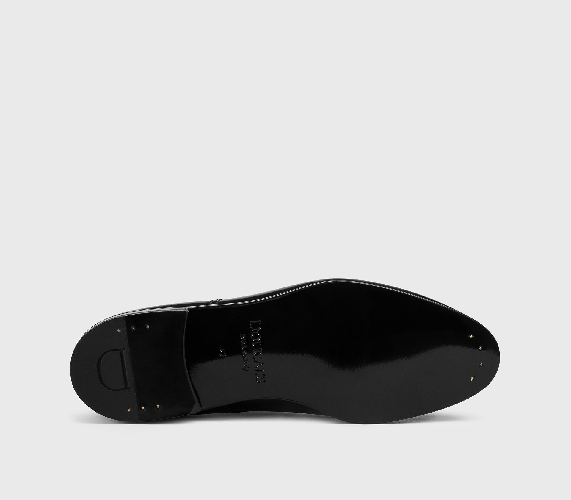 Black patent leather lace-up