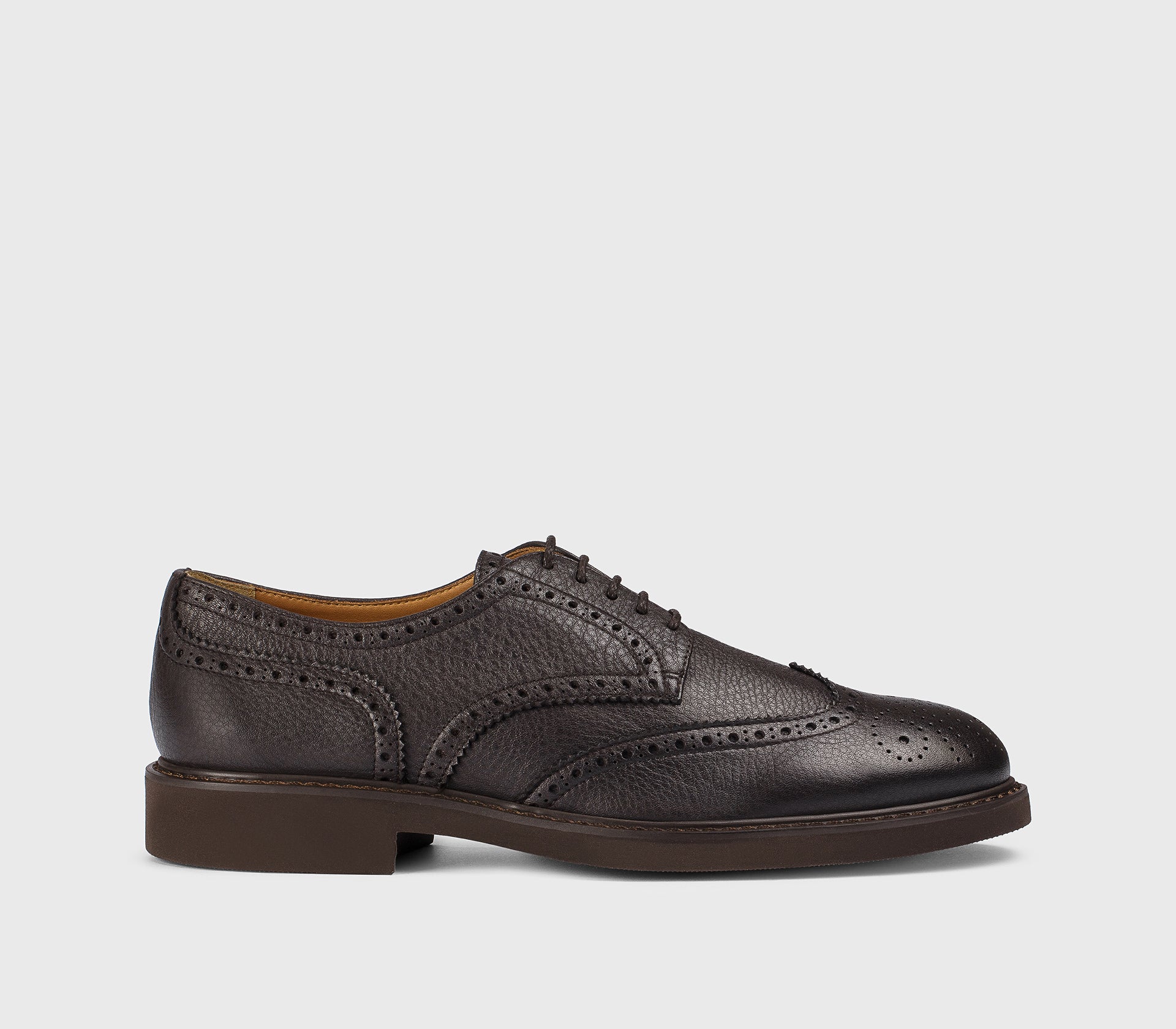 “Dark chocolate” brown leather dovetail lace-up
