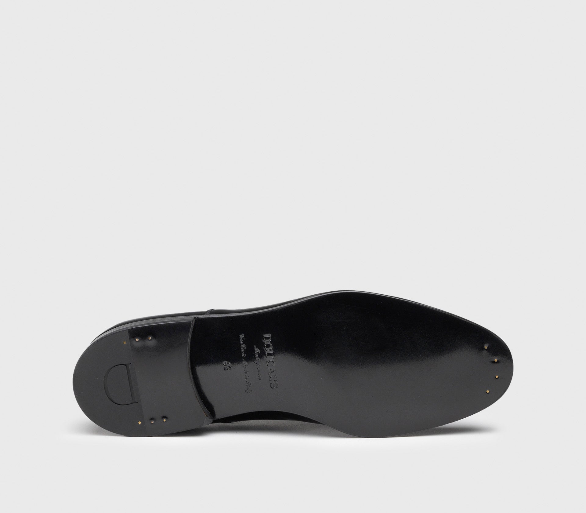 Black patent leather lace-ups