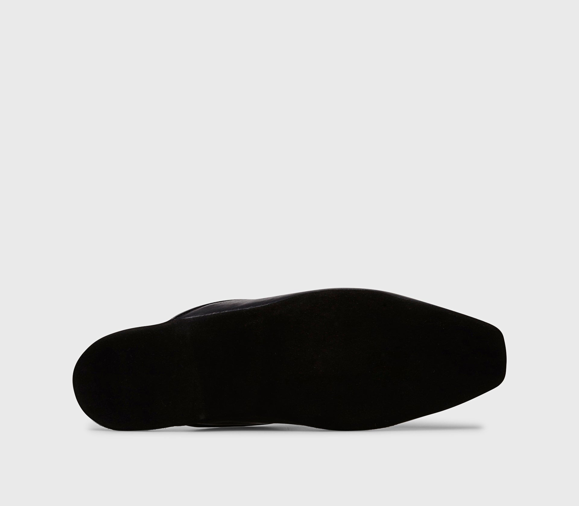 Balck leather slipper