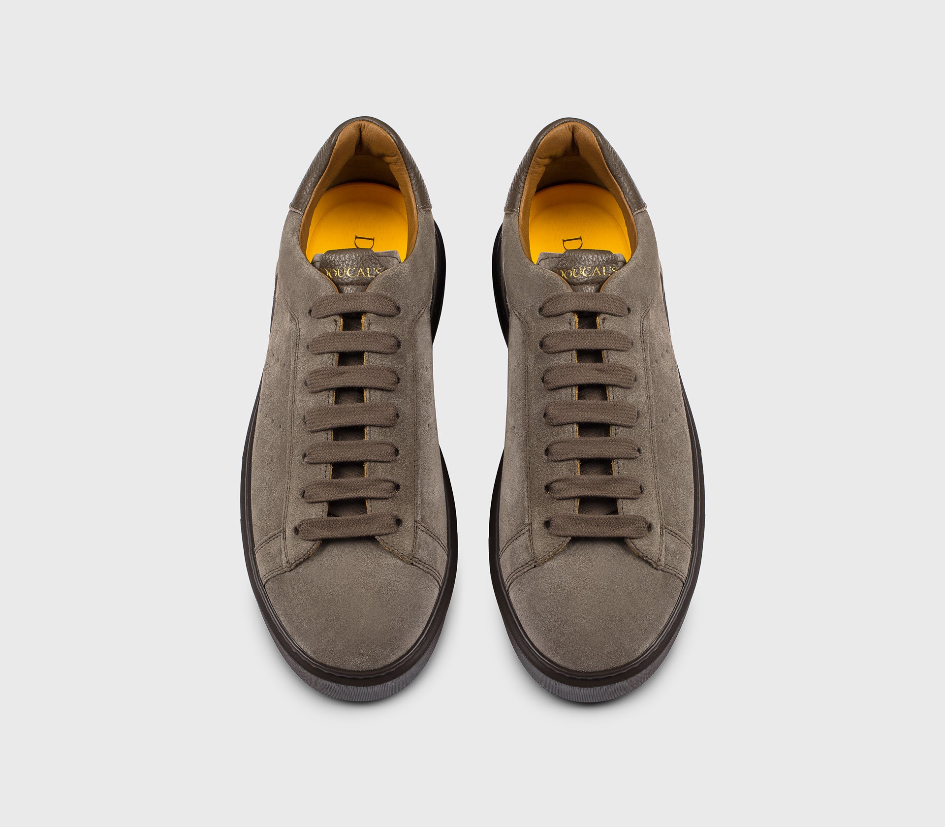 Mud-coloured suede sneaker with leather detail