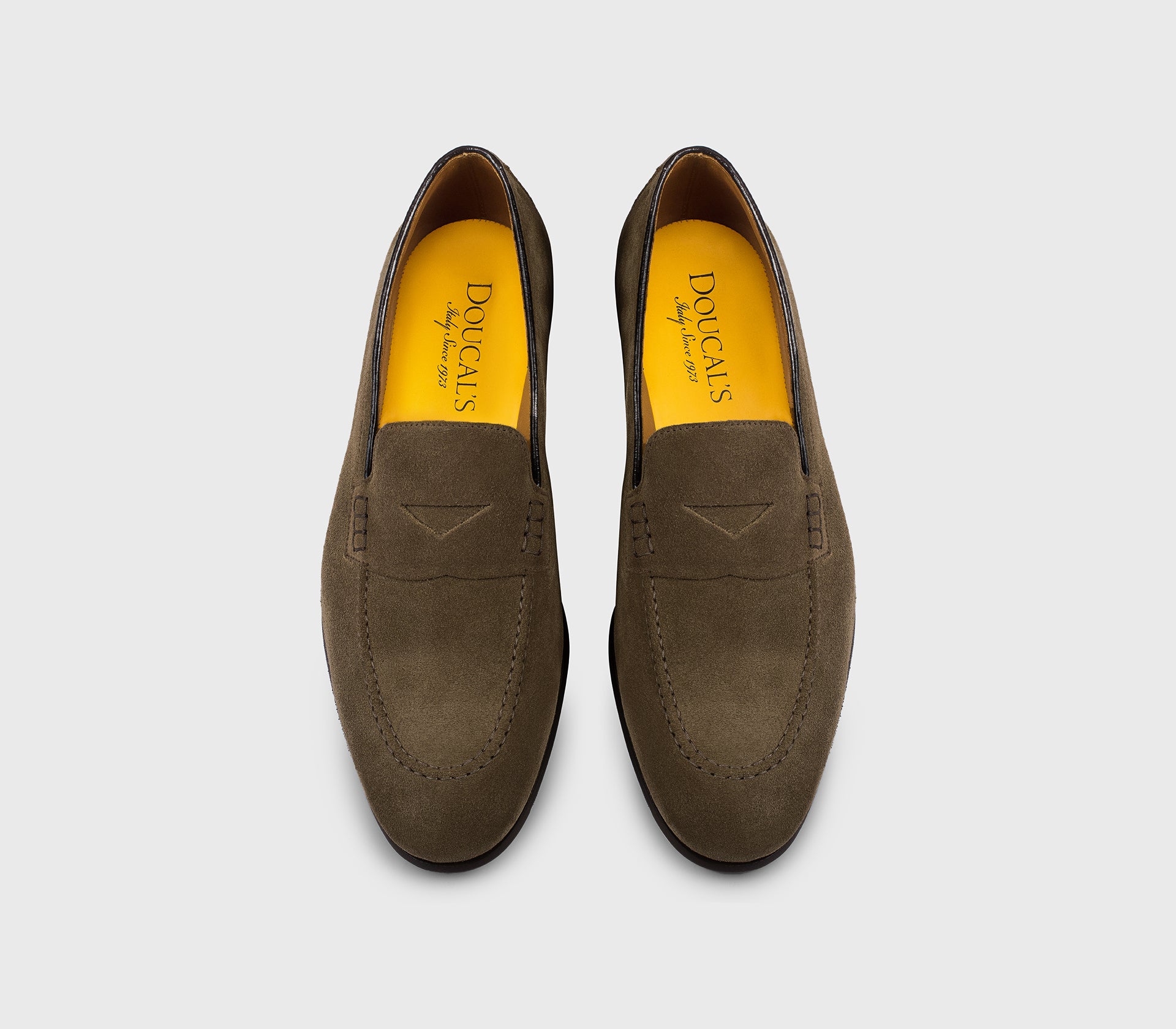 Cocoa suede loafer