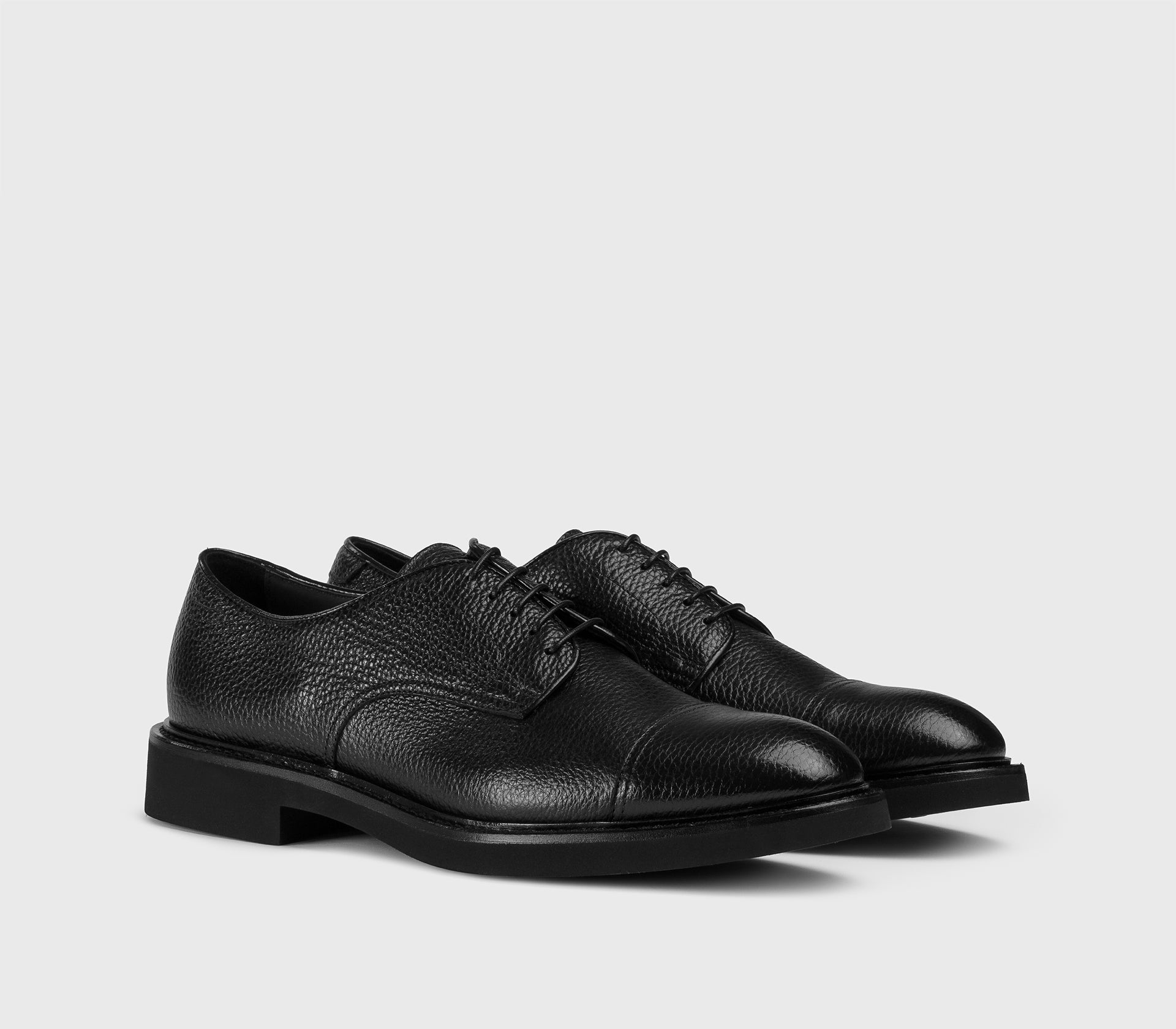 Black tumbled leather lace-up