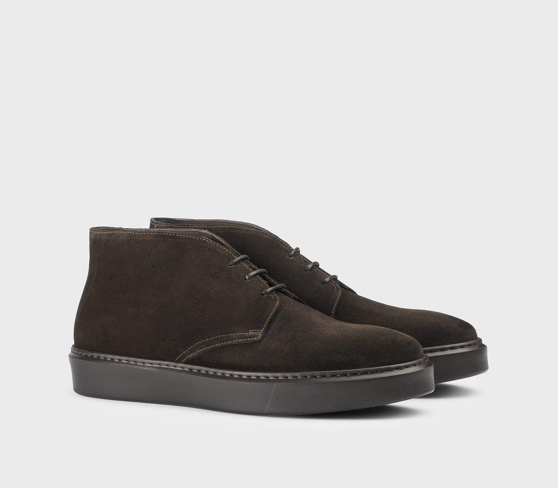 Chukka Stiefelette aus braunem Wildleder