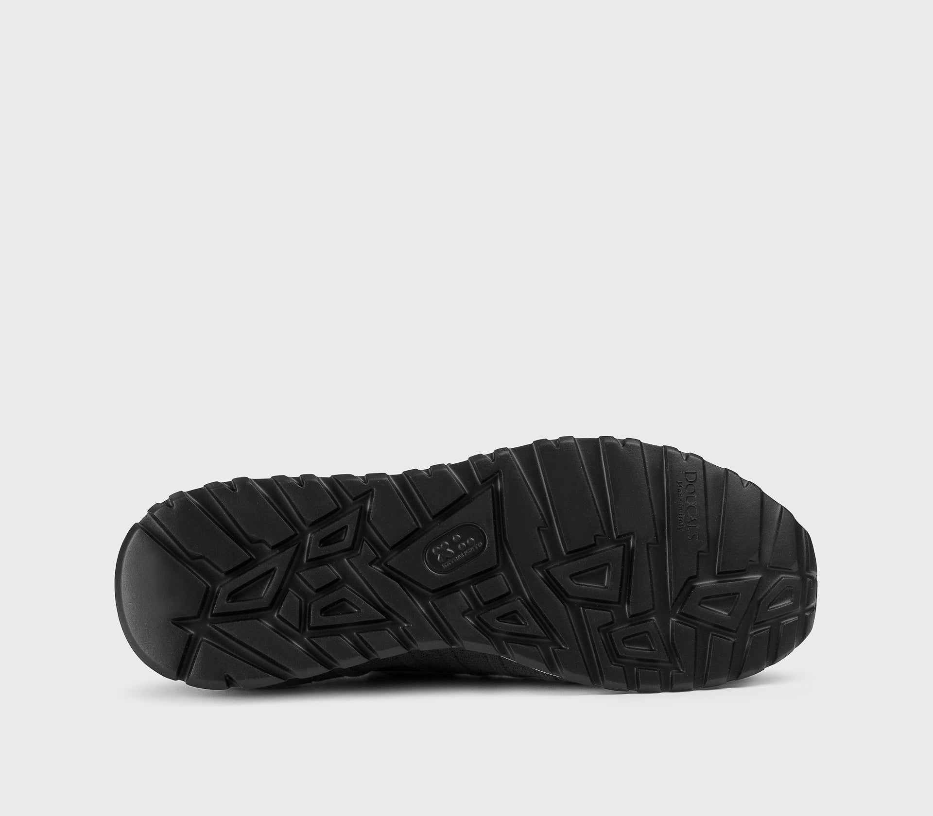 Sneaker in grey technical fabric and leather