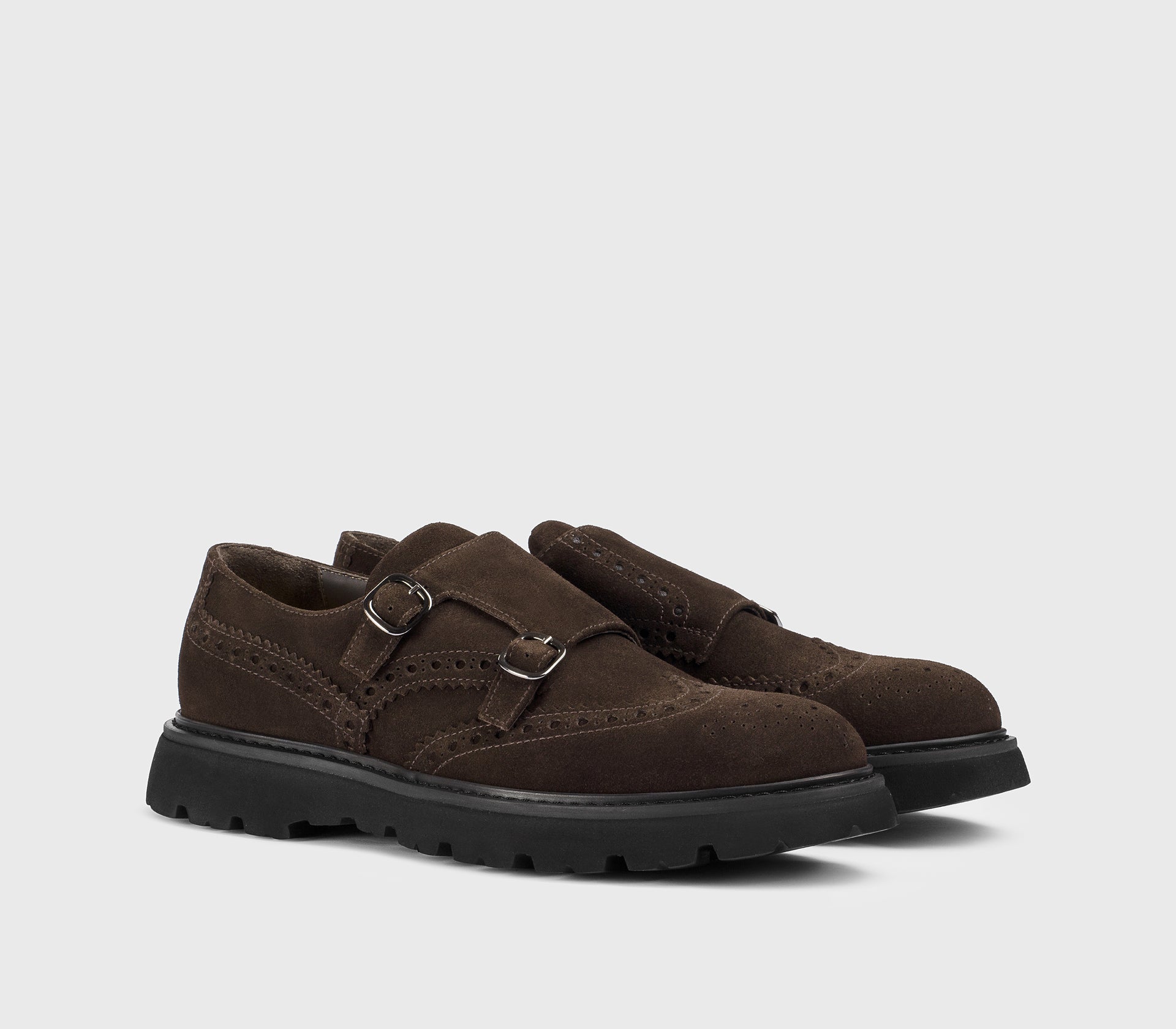 “Earth” brown suede double-buckle shoe