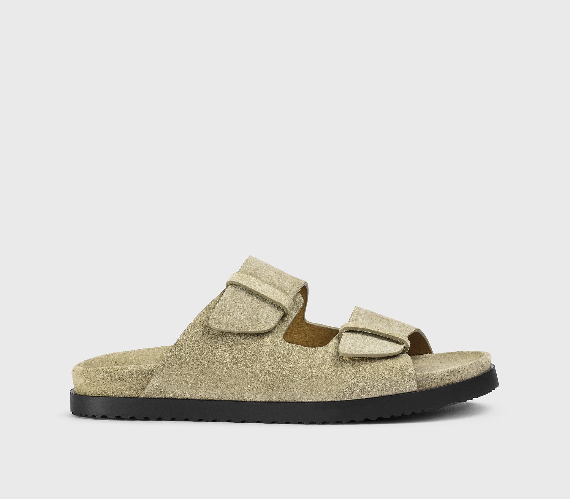 Сандалии из замши в песочном цвете с двумя ремешками