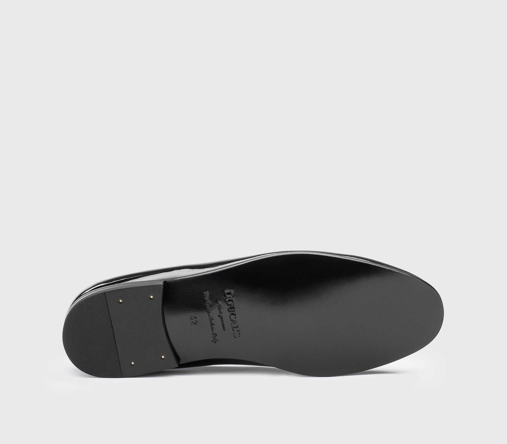 Loafer in black patent leather
