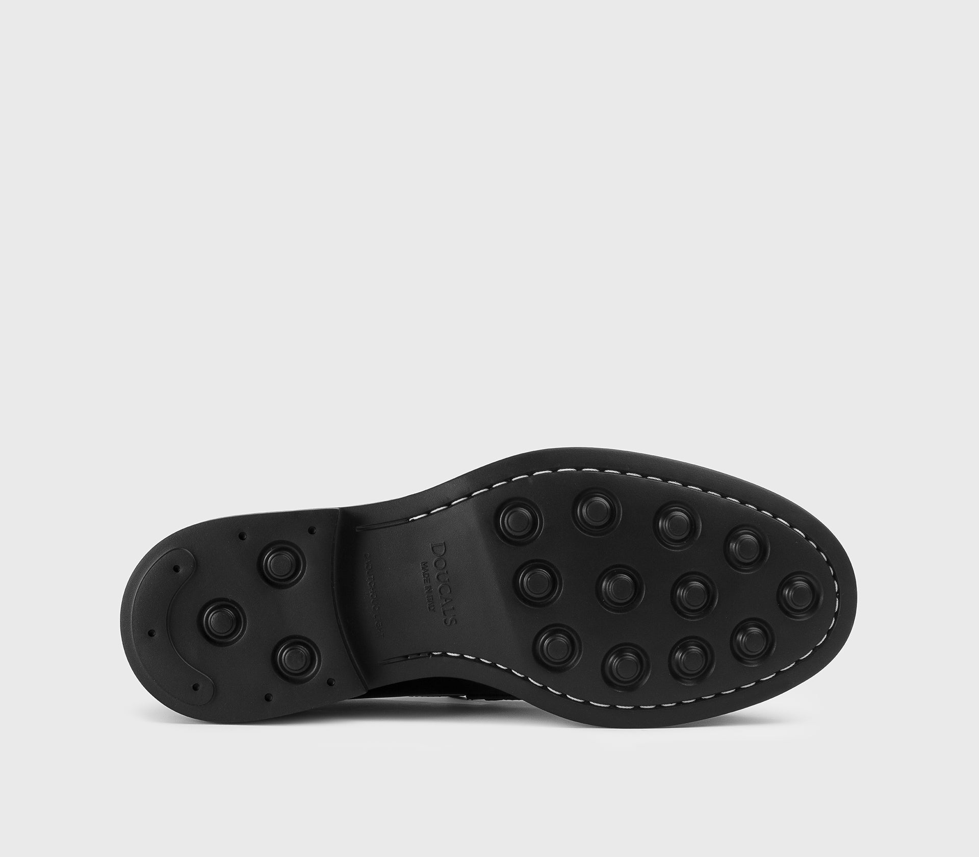 Mocassin en cuir noir avec glands et frange
