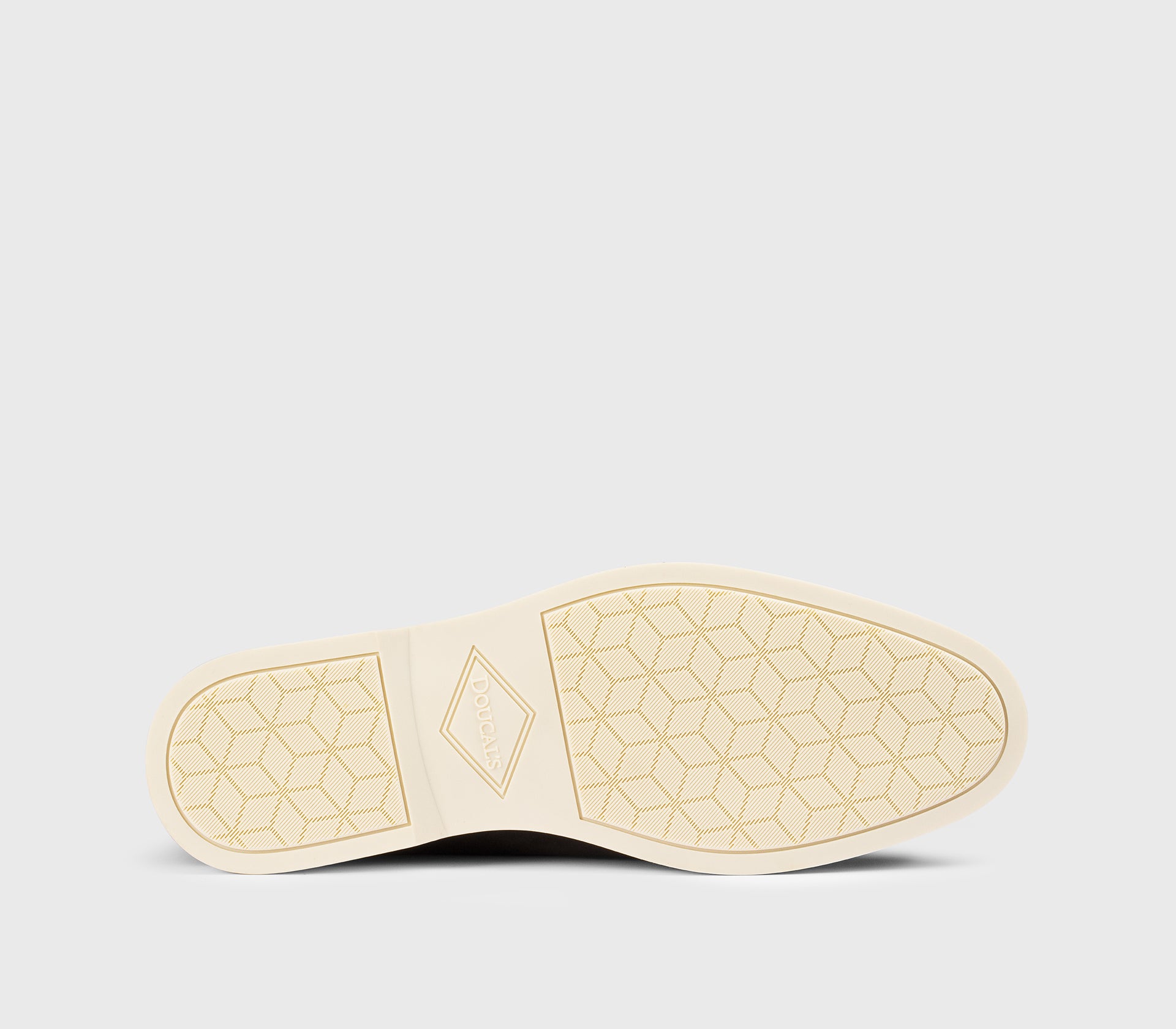 Mokassin aus erdfarbenem Veloursleder