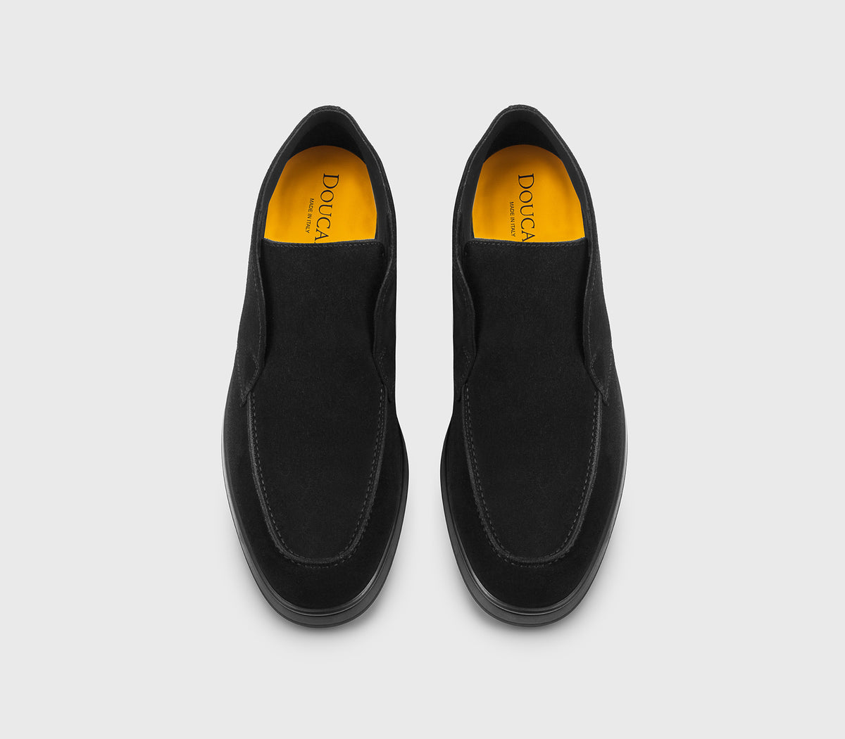 DU3468JEREUF009NN00 - Desert boot in suede nero