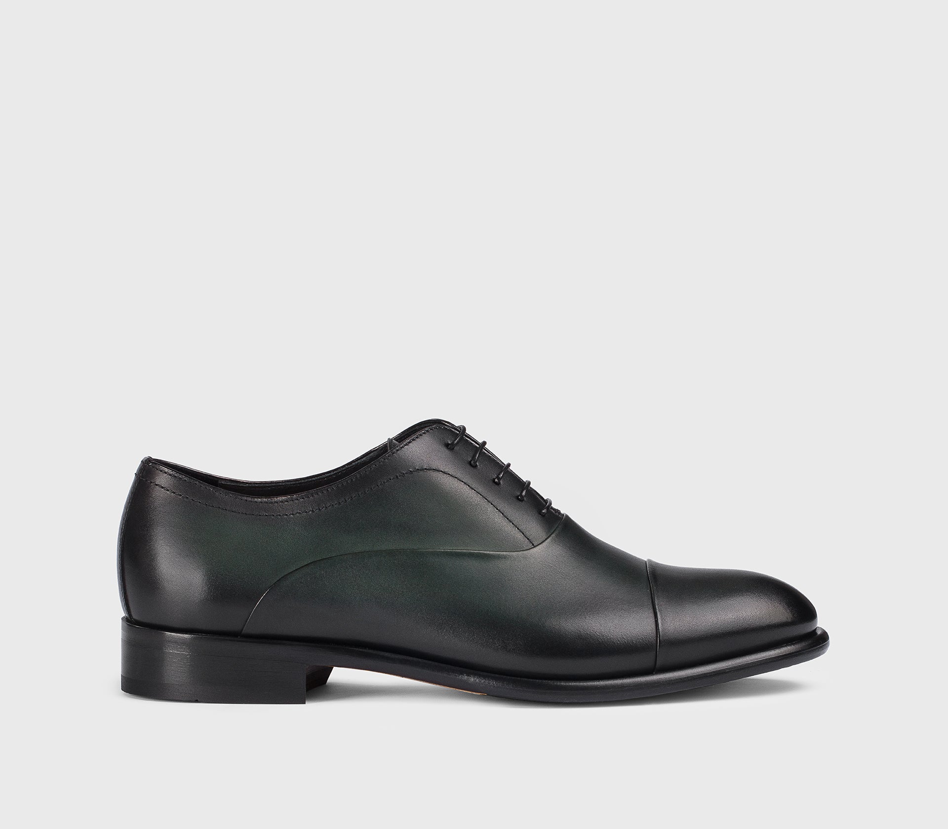 Oxford-Schnürschuh aus grünem Leder
