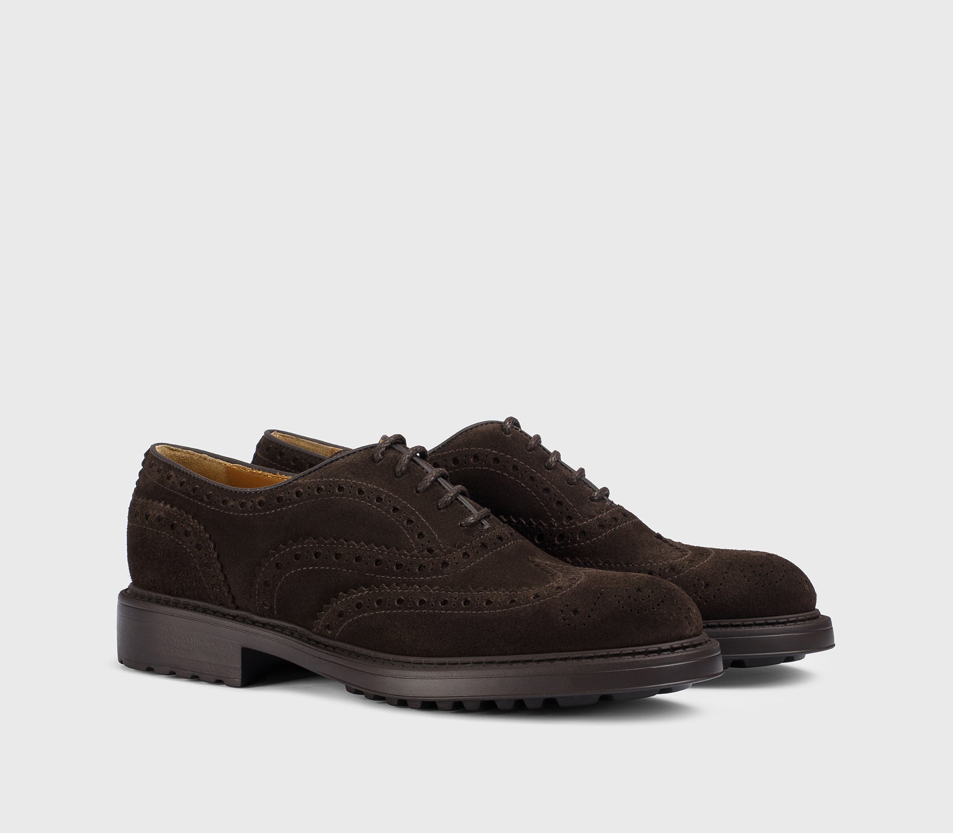 “Earth” brown suede dovetail Oxford lace-up