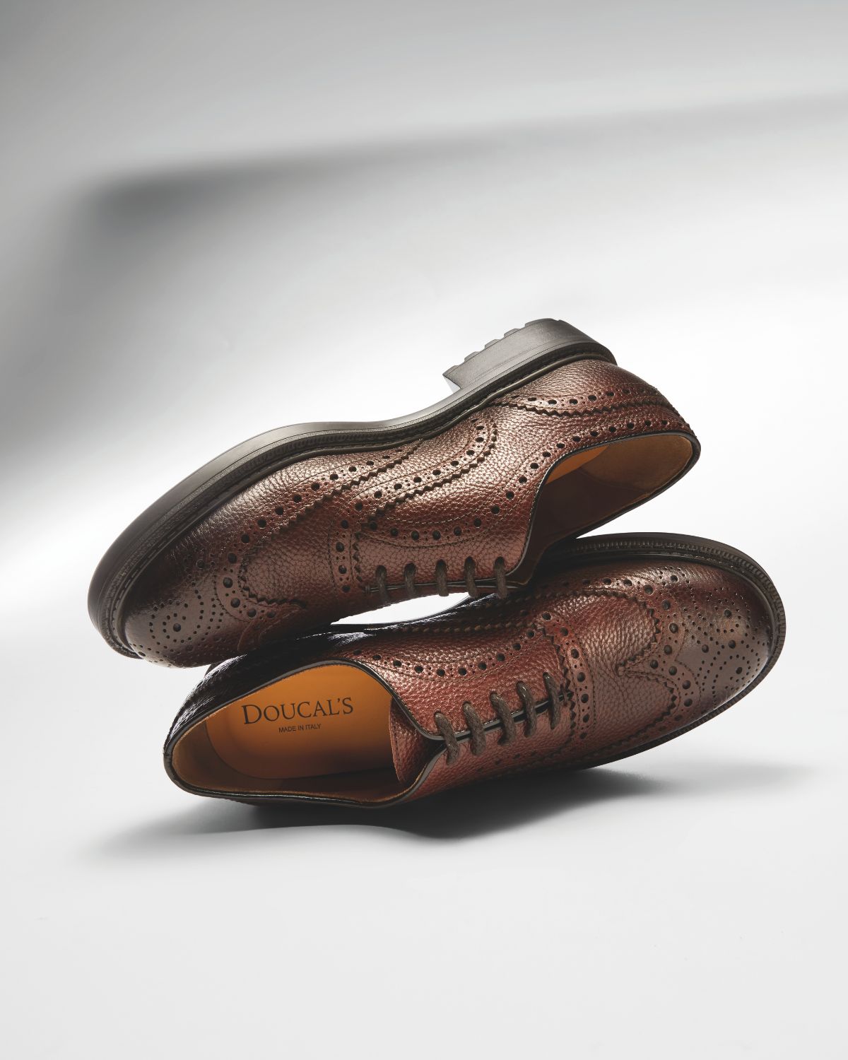 Chaussure richelieu à queue d'aronde en cuir marron brûlé
