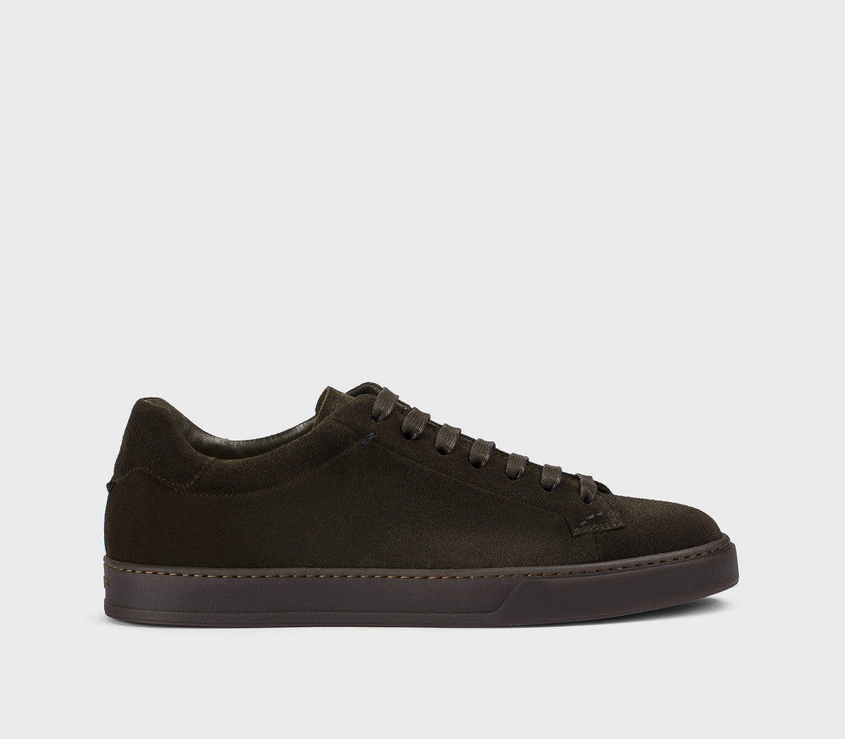 Sneaker aus moosgrünem Veloursleder