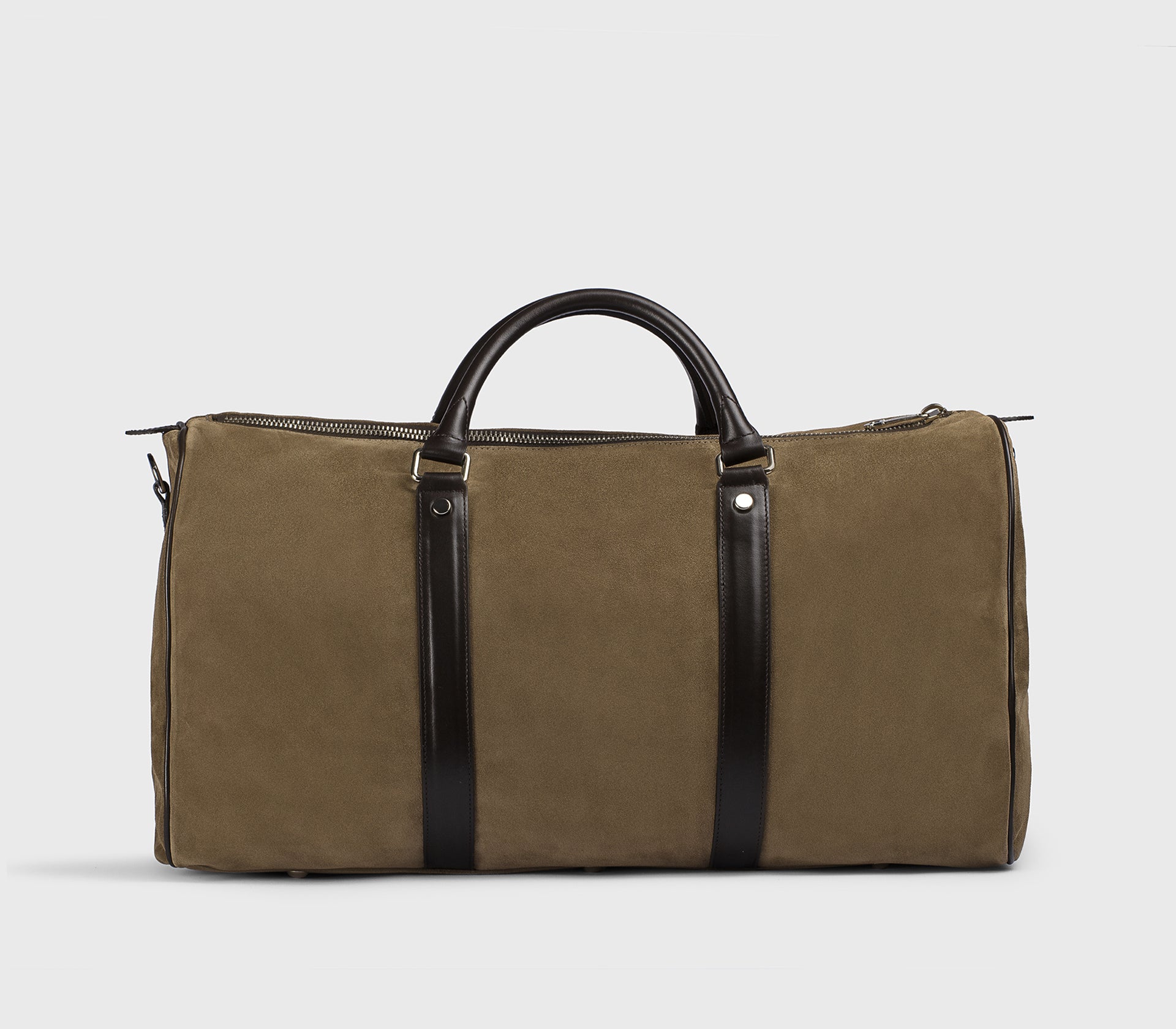 Weekender aus kakaobraunem Veloursleder mit schwarzem Matelassé-Detail