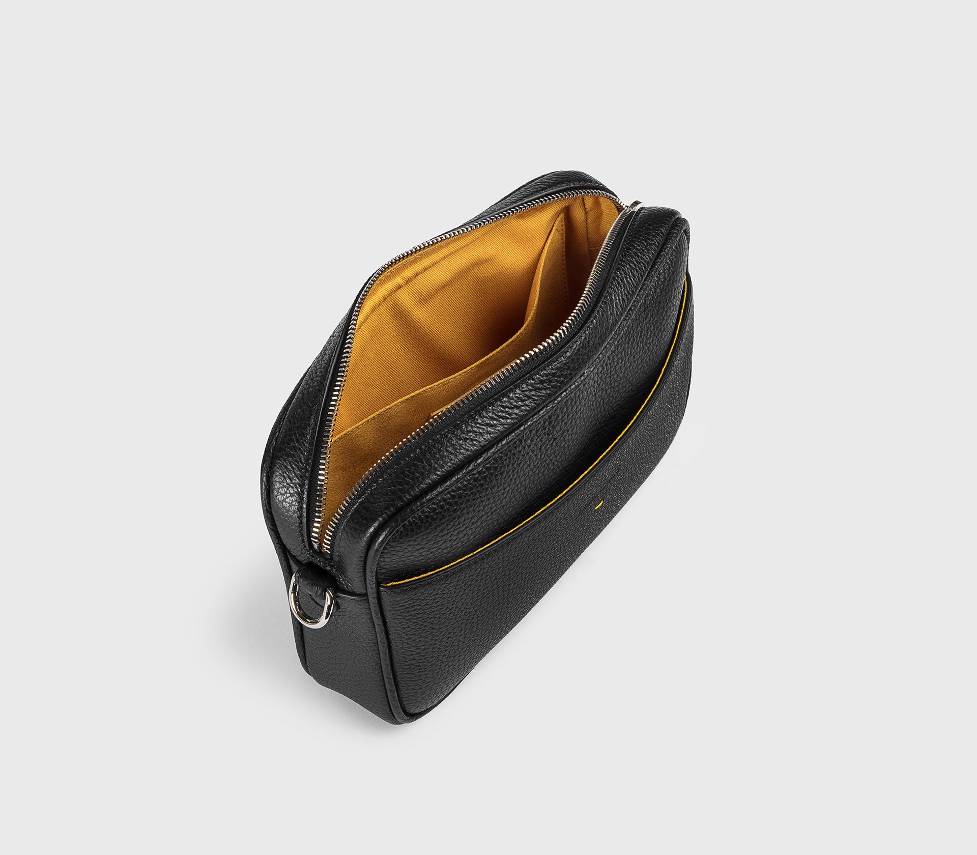 Borsa messenger in pelle bottalata nera