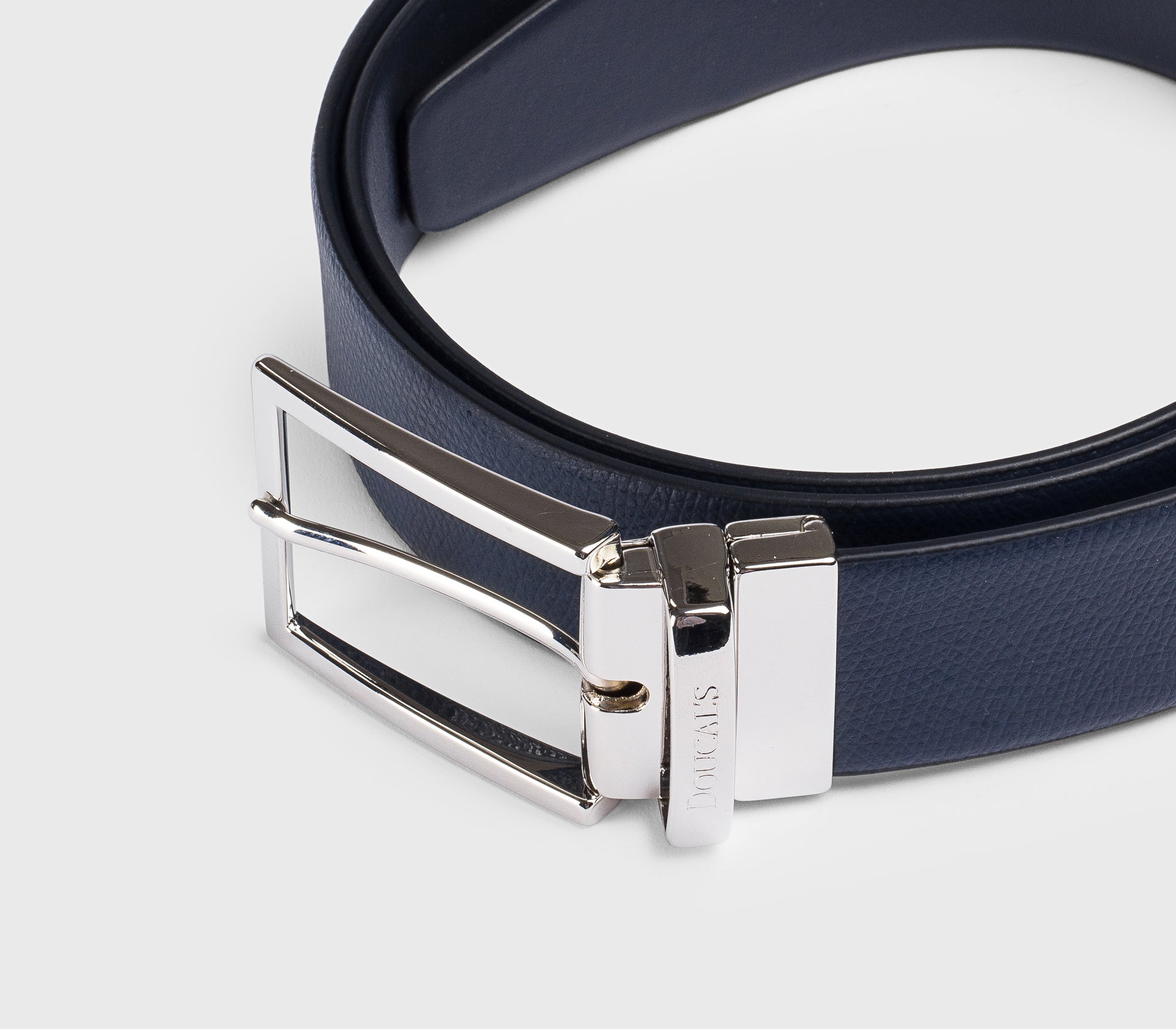 Cintura in pelle palmellata navy con fibbia quadrata