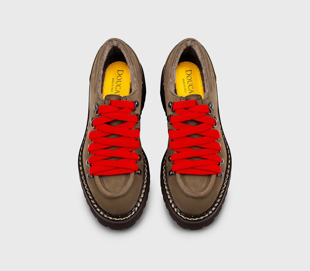 Mink-coloured leather lace-up shoe with hooks