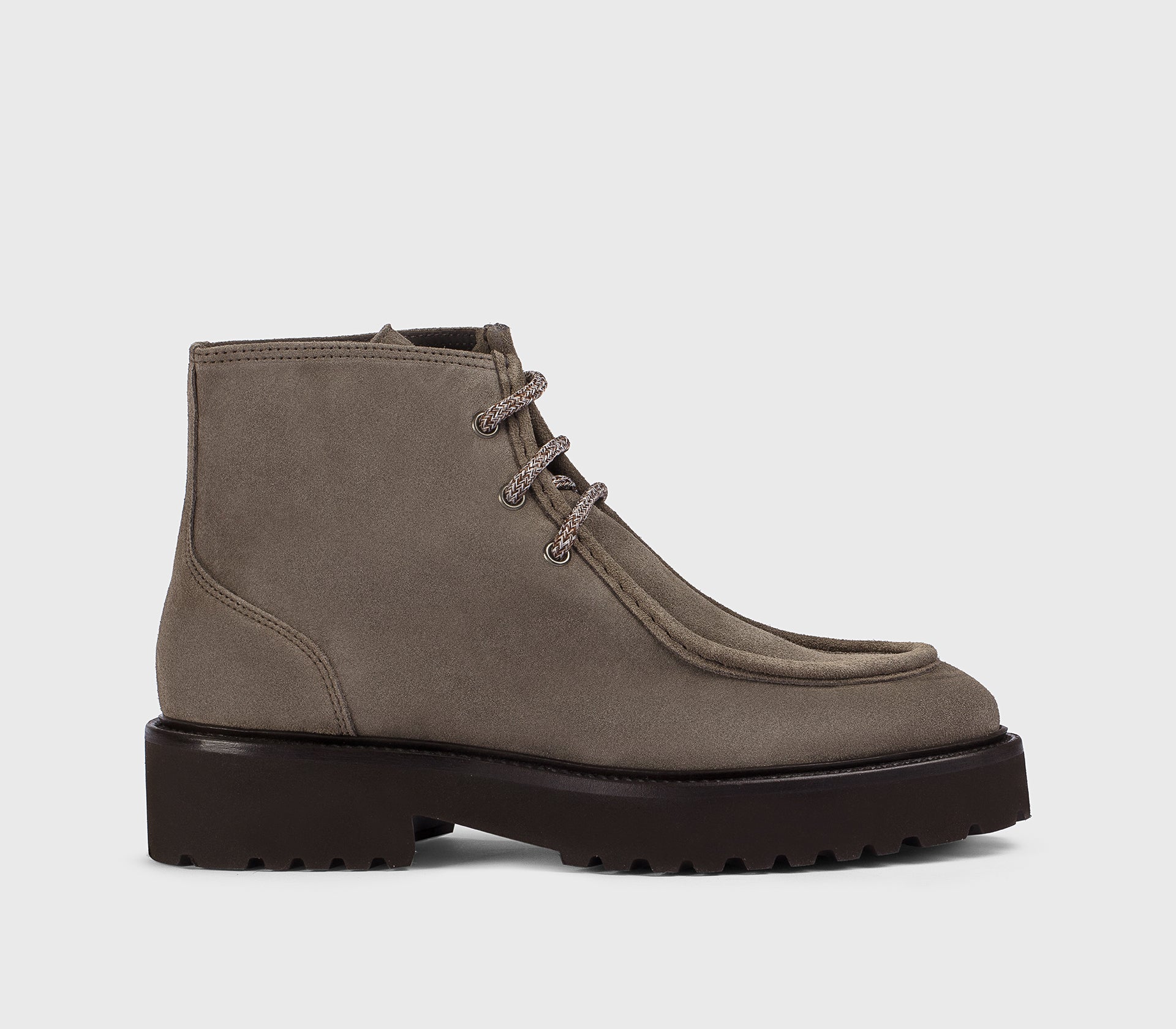 Botte chukka en daim « expresso »