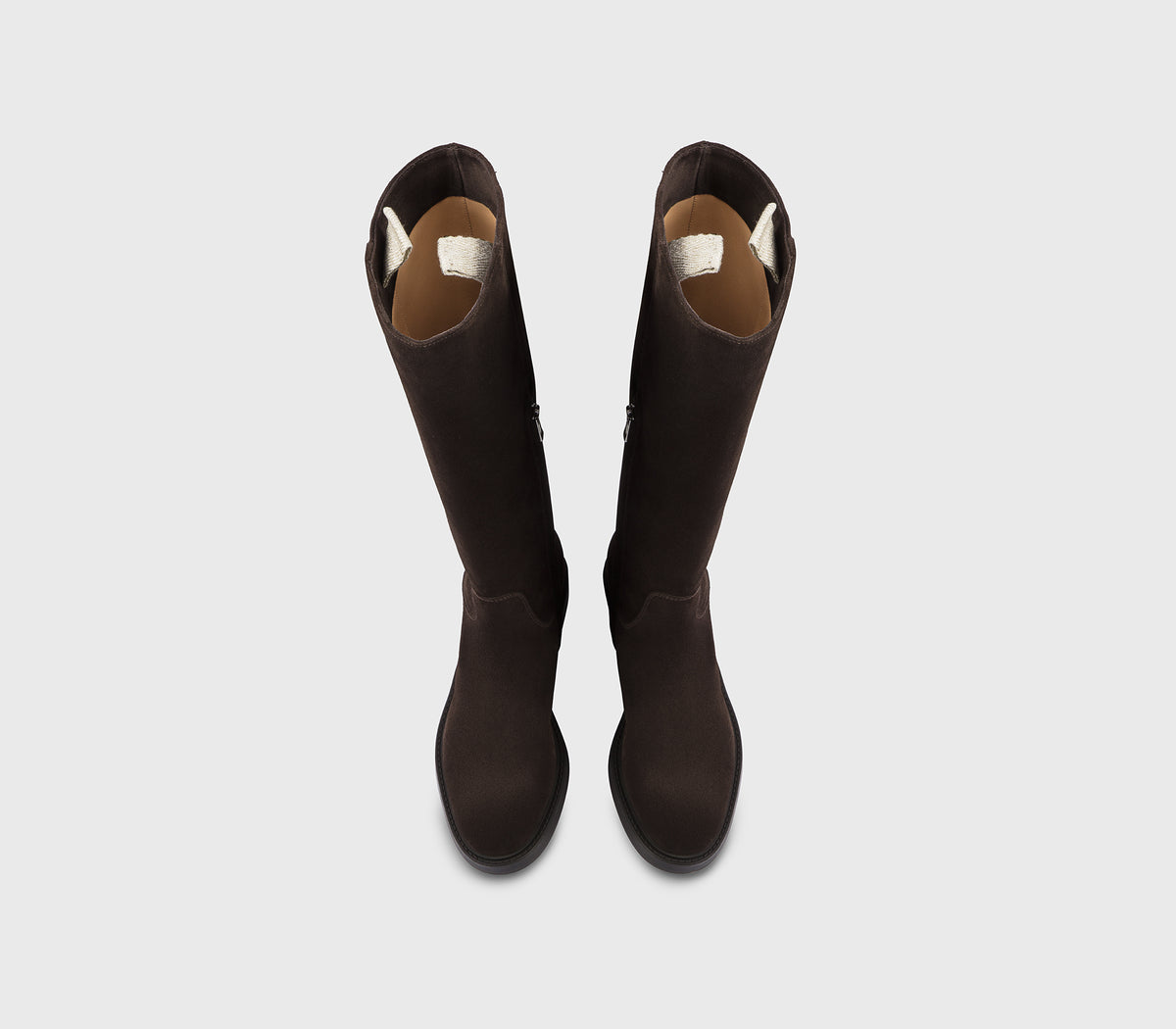 Botte en daim couleur acajou