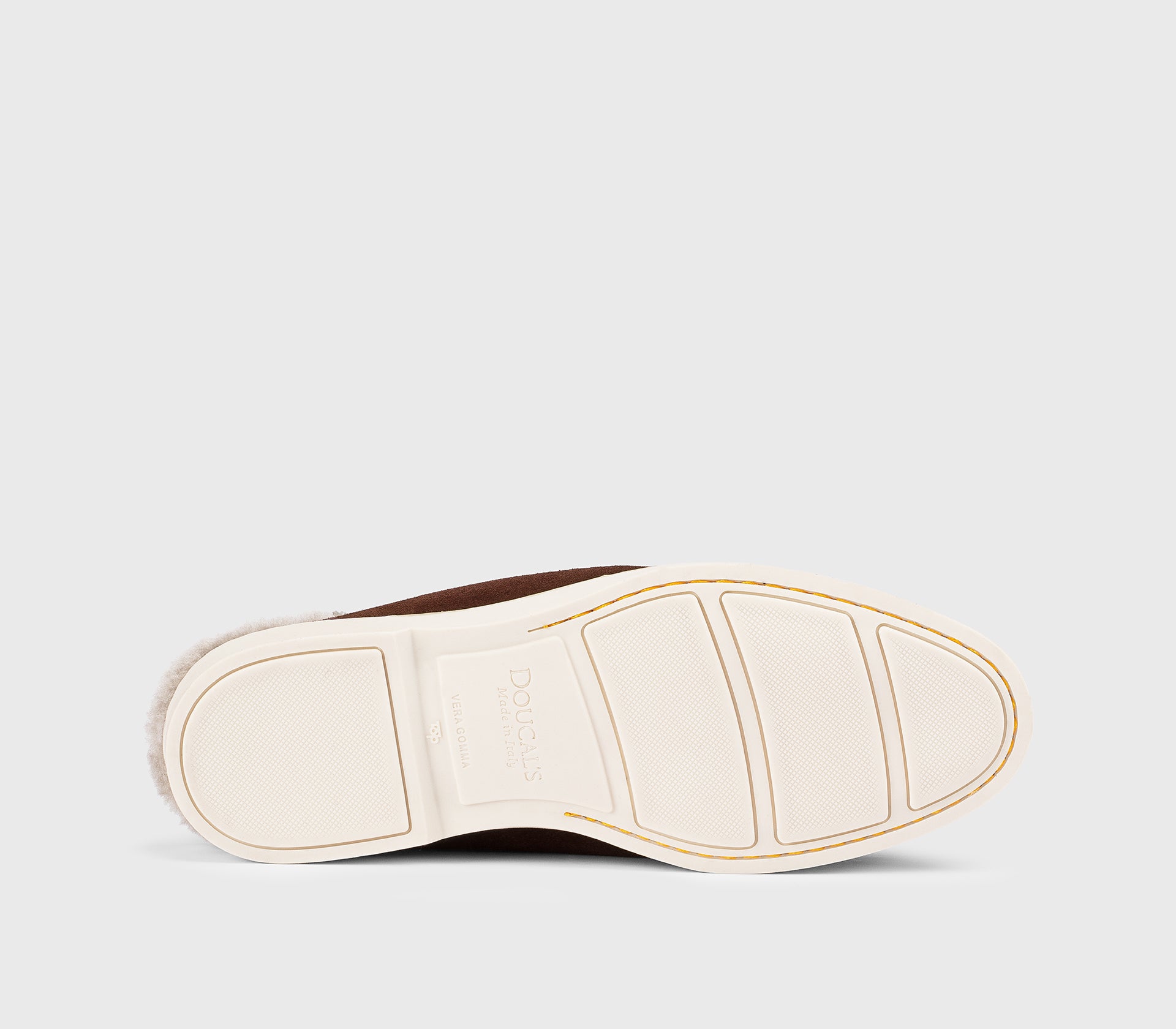 “Wood” brown suede mule with fur detail