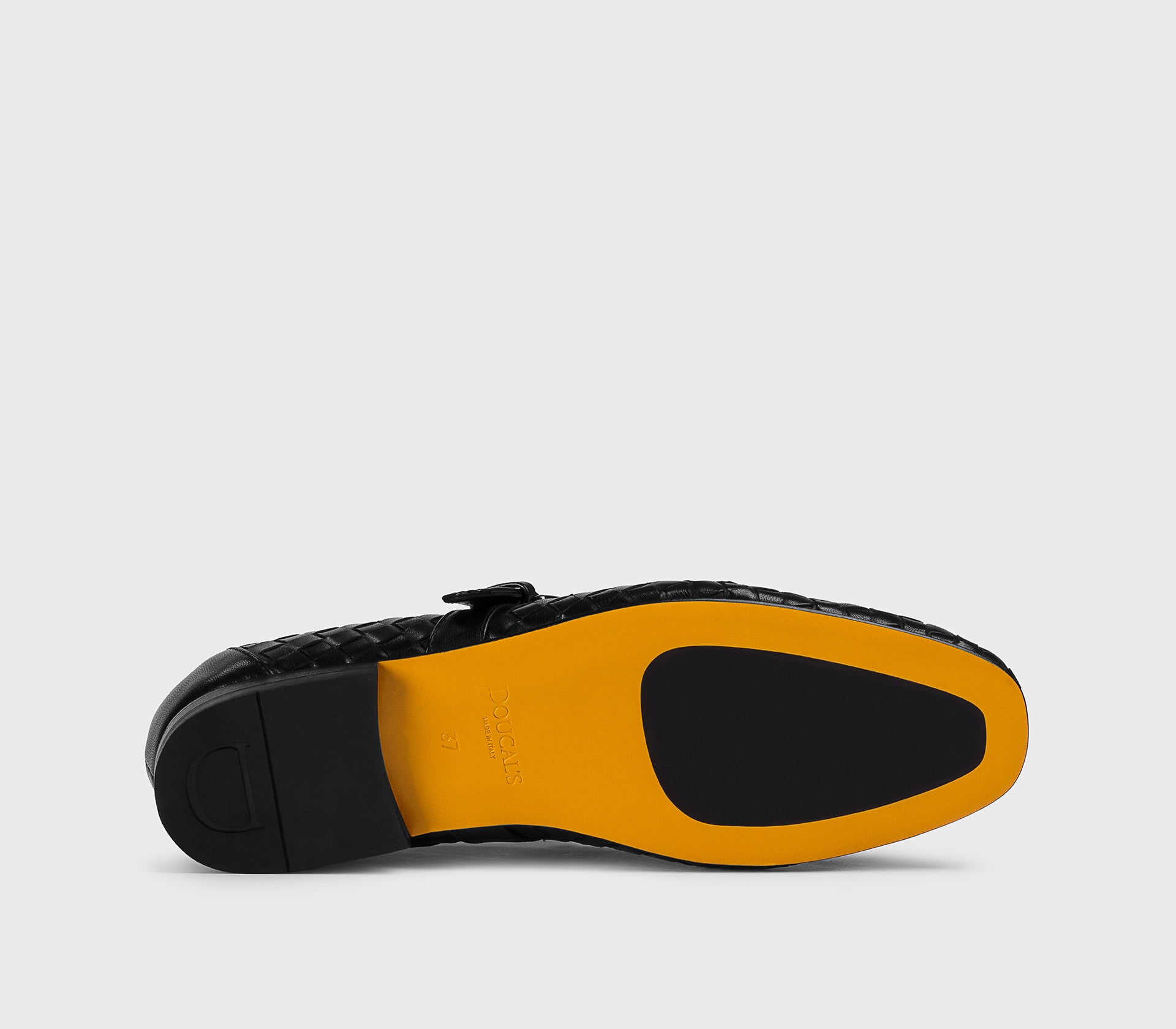 Black leather ballet flat with strap