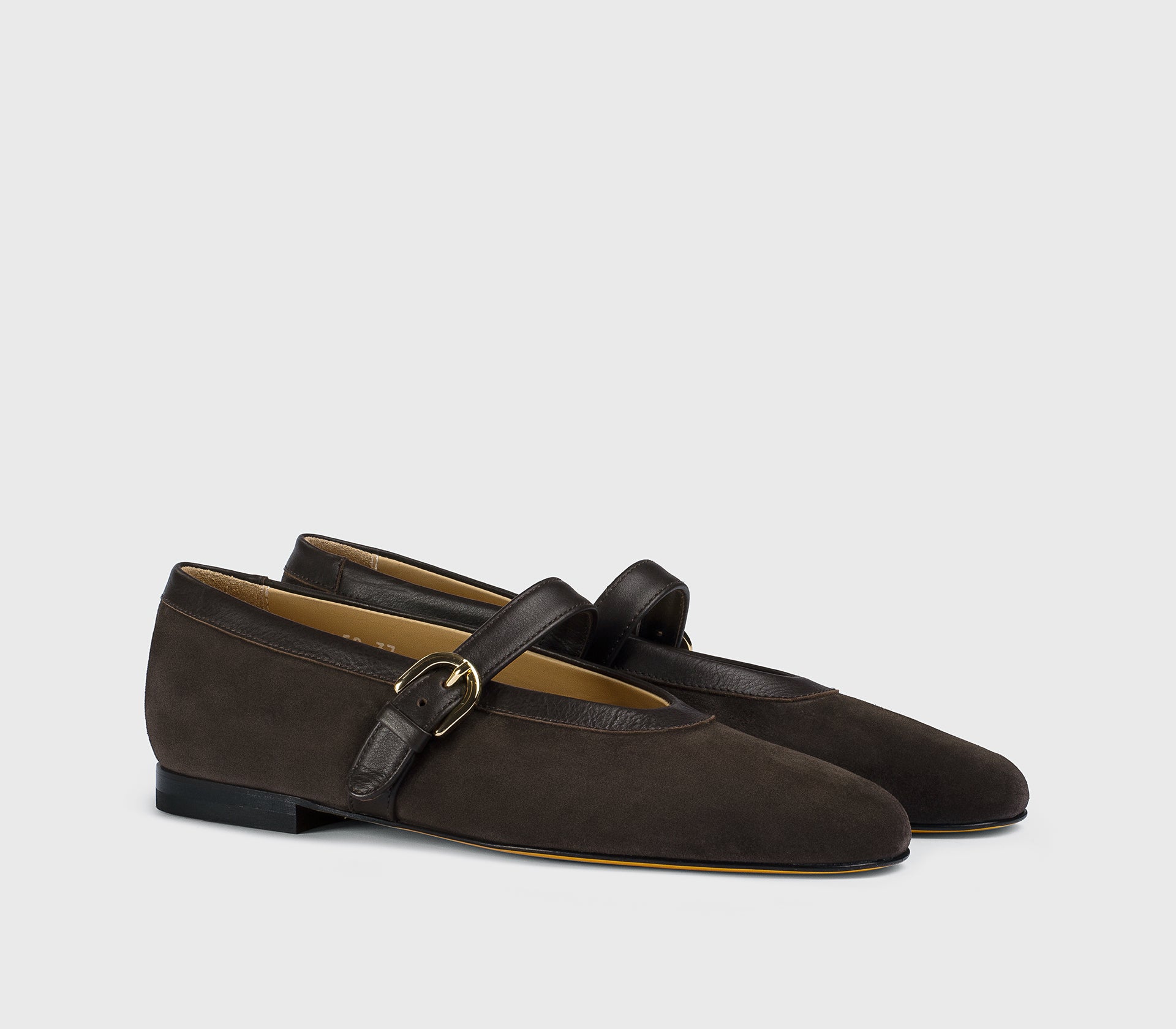 Mahogany suede ballet flat with strap