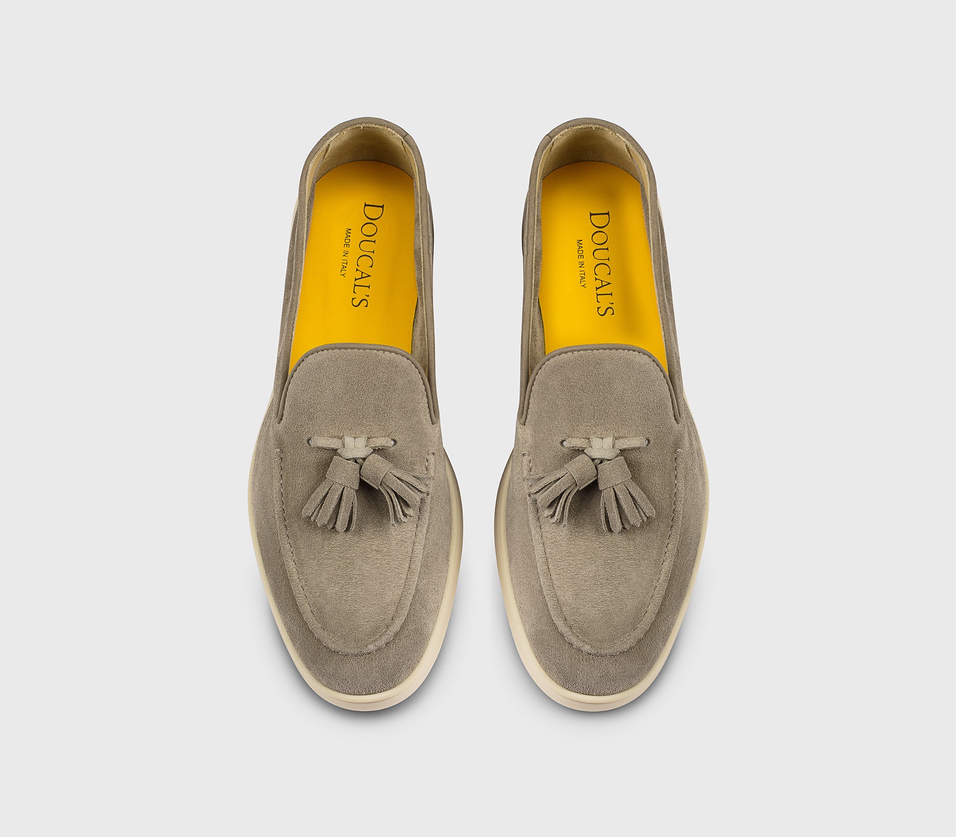 Mocassin à glands en daim marron boue