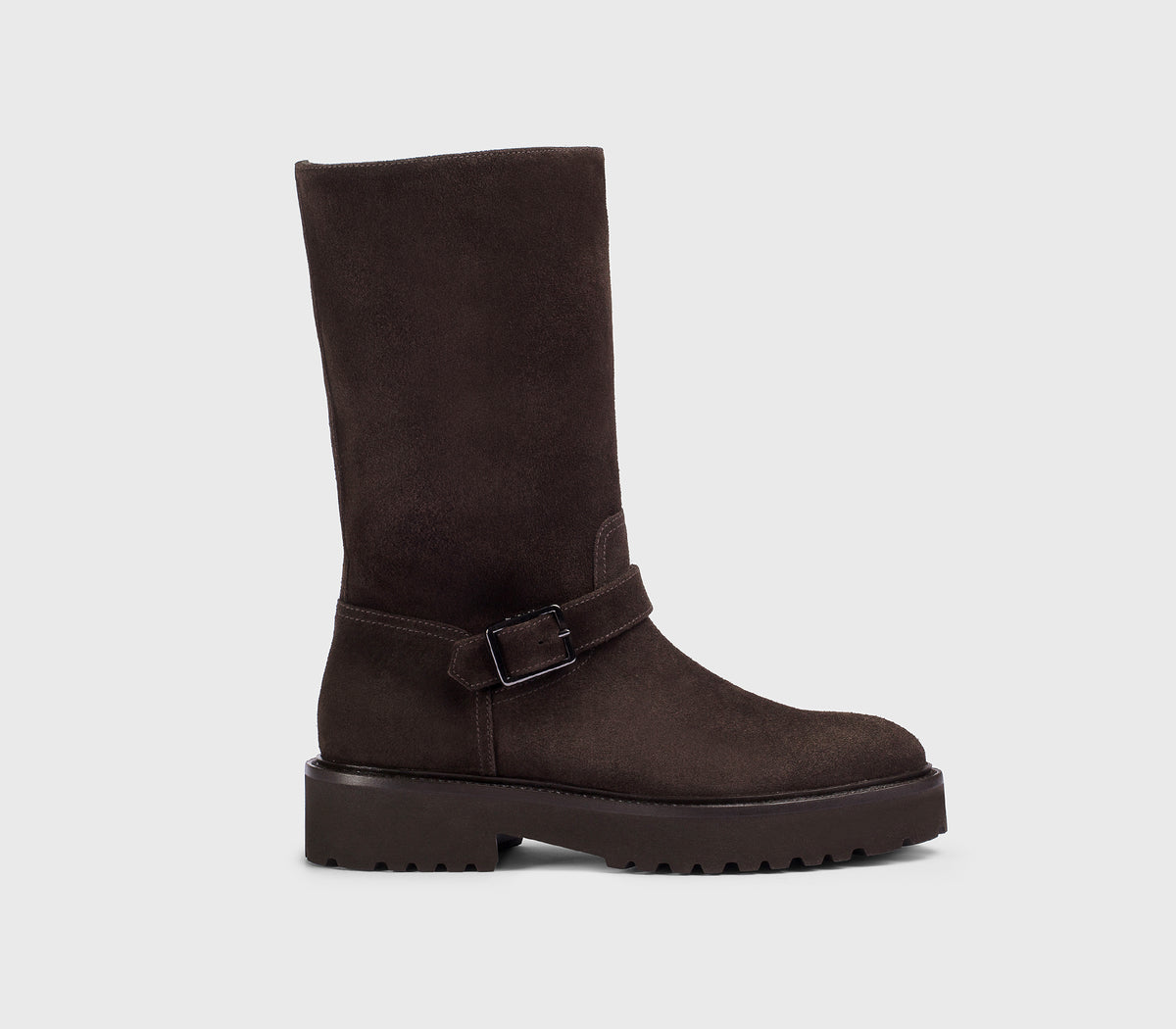Mahogany-coloured suede boot
