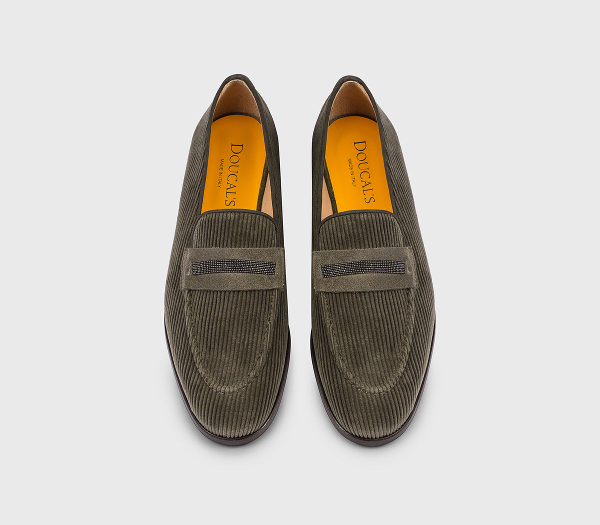 DD8945ELEAPF885TM39 - Mocassino con microborchie in velluto e suede