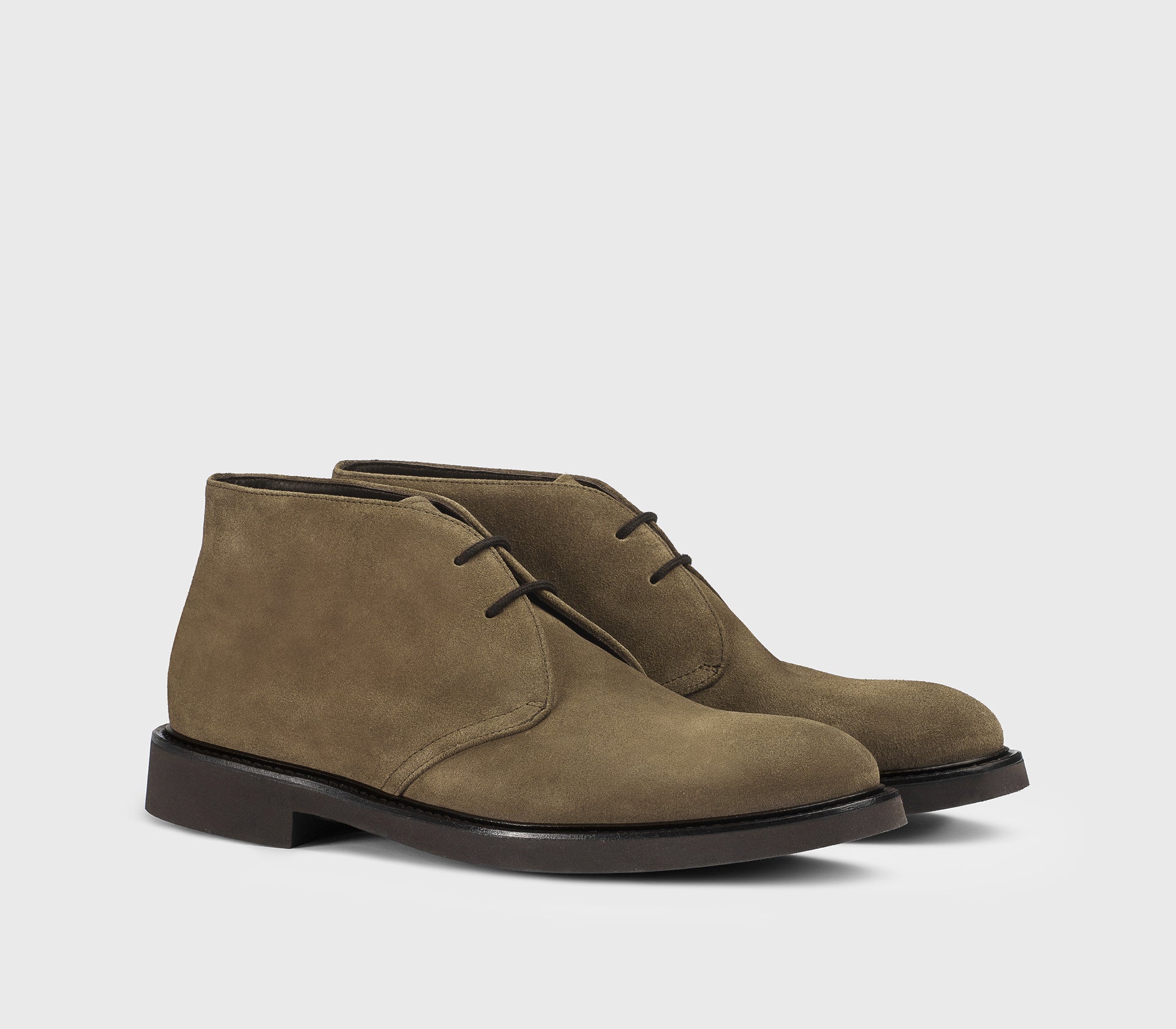 Desert boot en daim cacao.