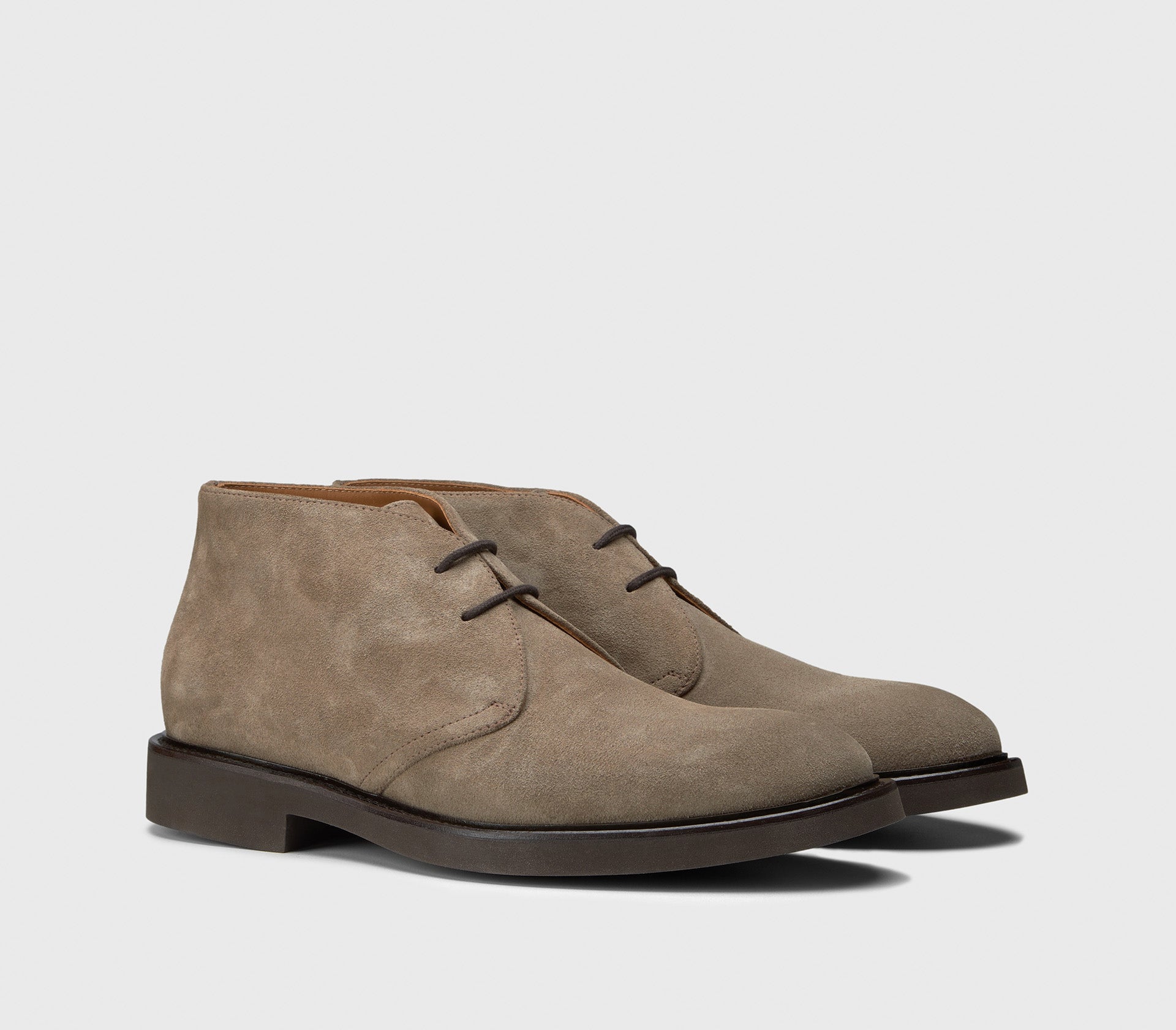 Bottine en daim sable