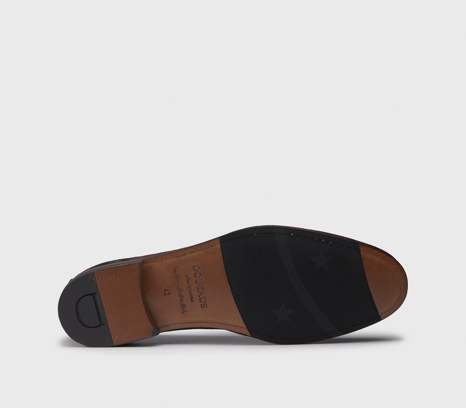 Loafers with tassels in dark brown suede