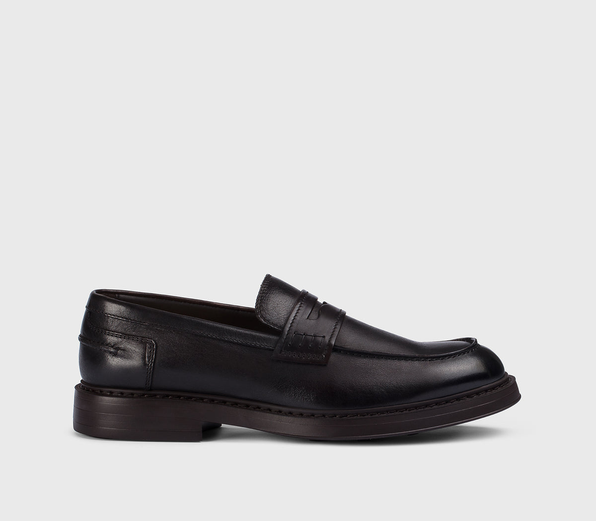 Mocassin Penny en cuir brun foncé