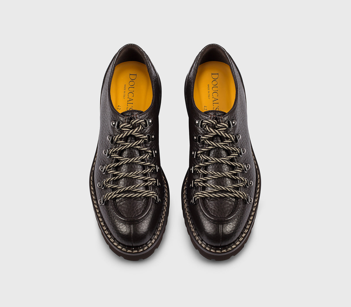 Chaussure à lacets avec crochets en cuir brun foncé