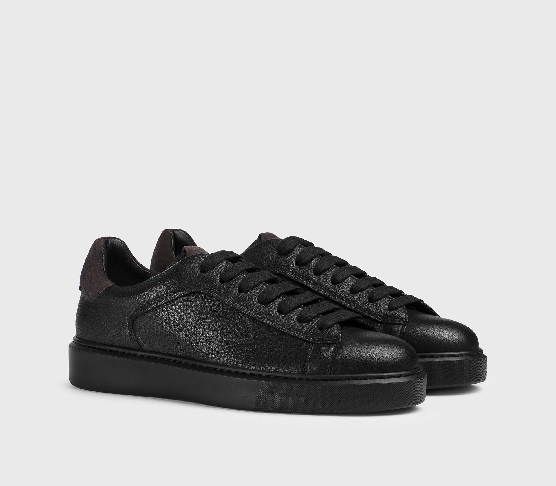 DU2852ALEXPF781NN00 - Sneaker in pelle nera con dettaglio in suede